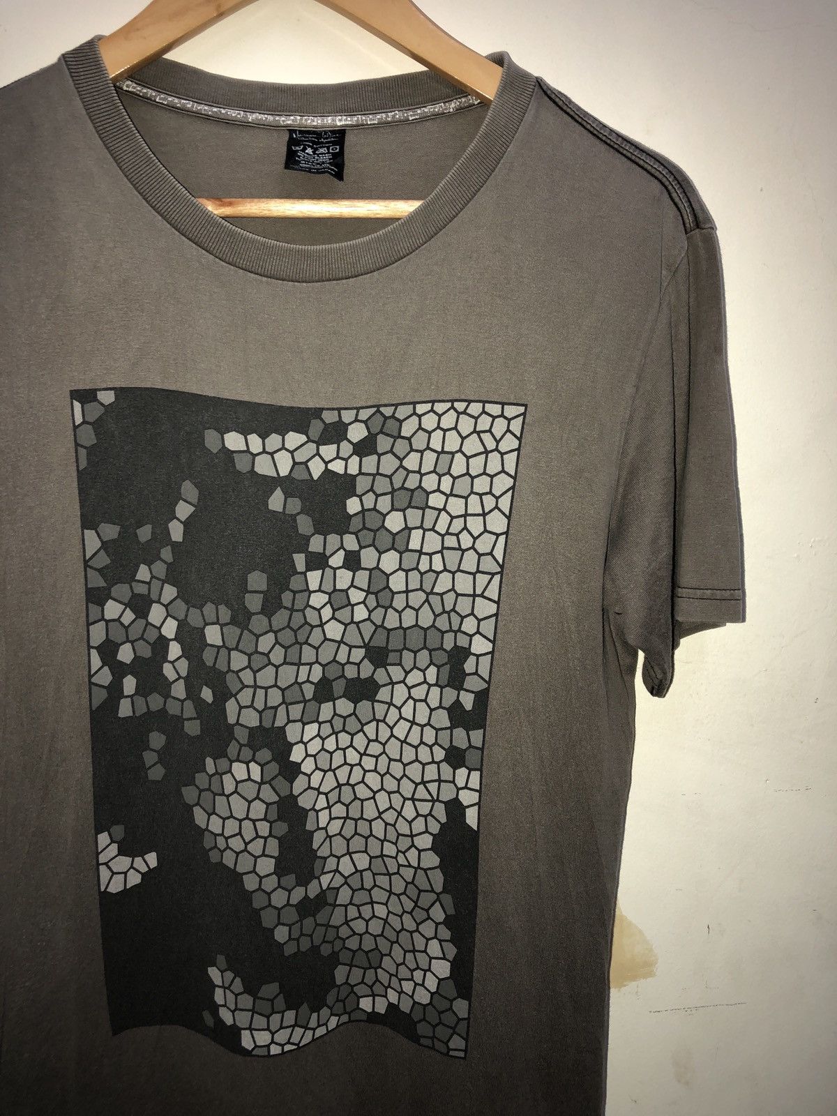 Number (N)ine Rare Vintage Number Nine X Kurt Cobain Mosaic tee Size US M / EU 48-50 / 2 - 5 Thumbnail