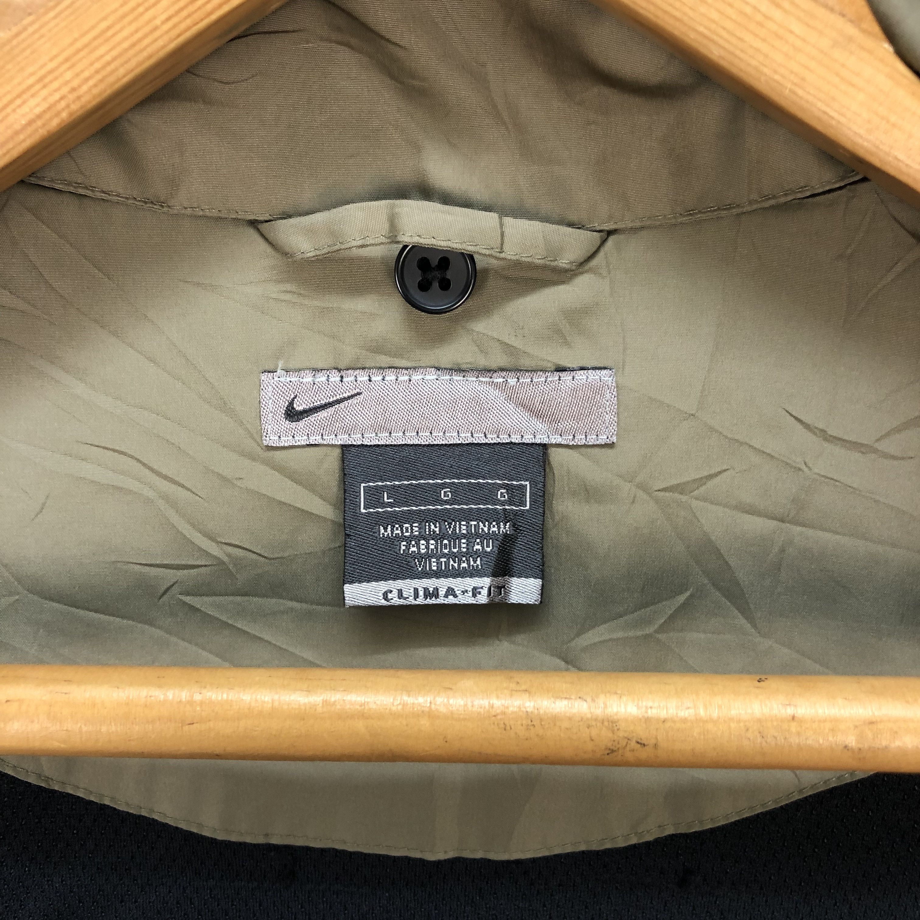 Nike NIKE CLIMA FIT LIGHT JACKET #5527-195 Size US L / EU 52-54 / 3 - 9 Thumbnail