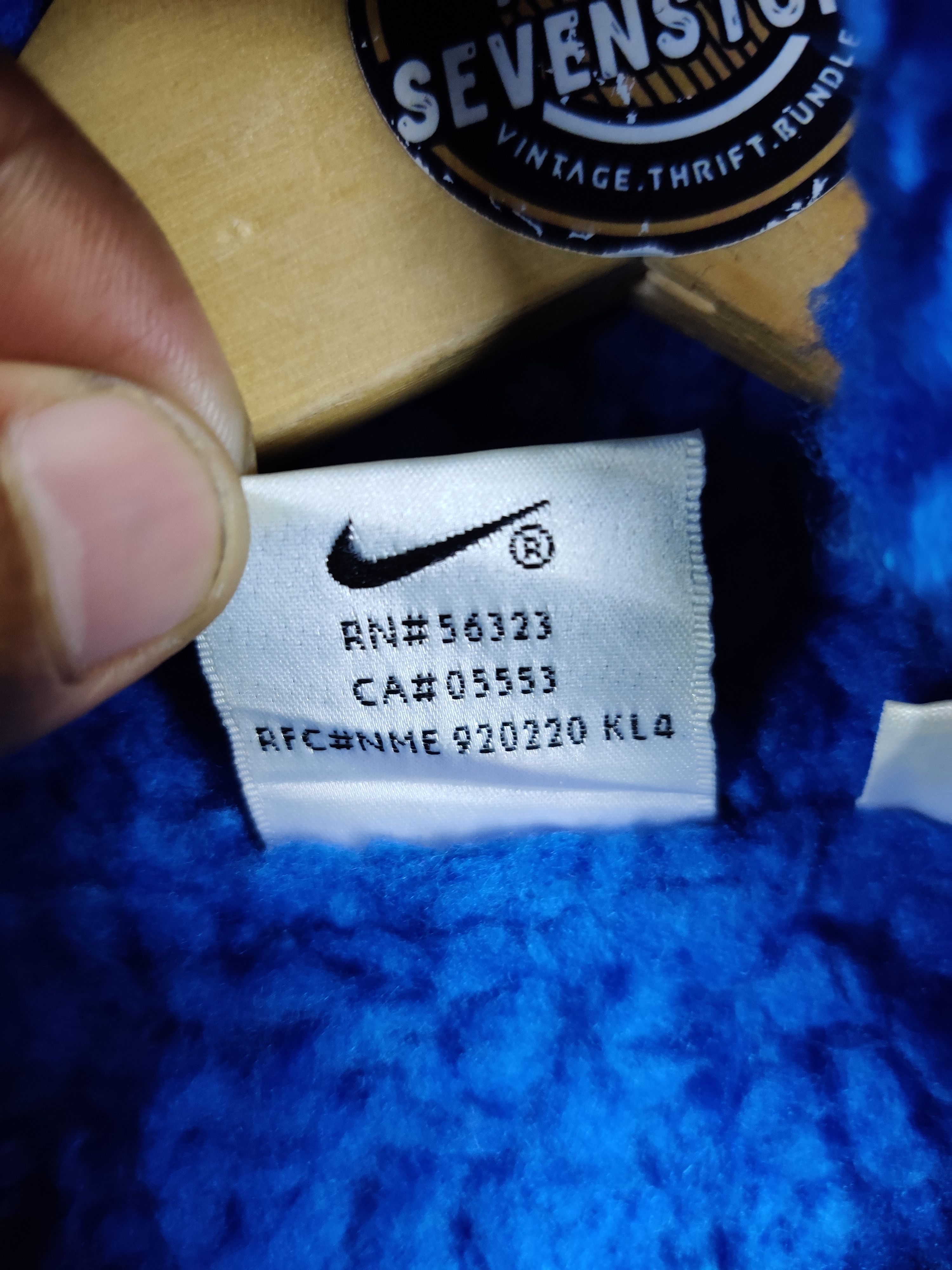 Nike Vintage Nike Big Swoosh Sherpa Parka Hoodie Jacket Size US L / EU 52-54 / 3 - 11 Thumbnail