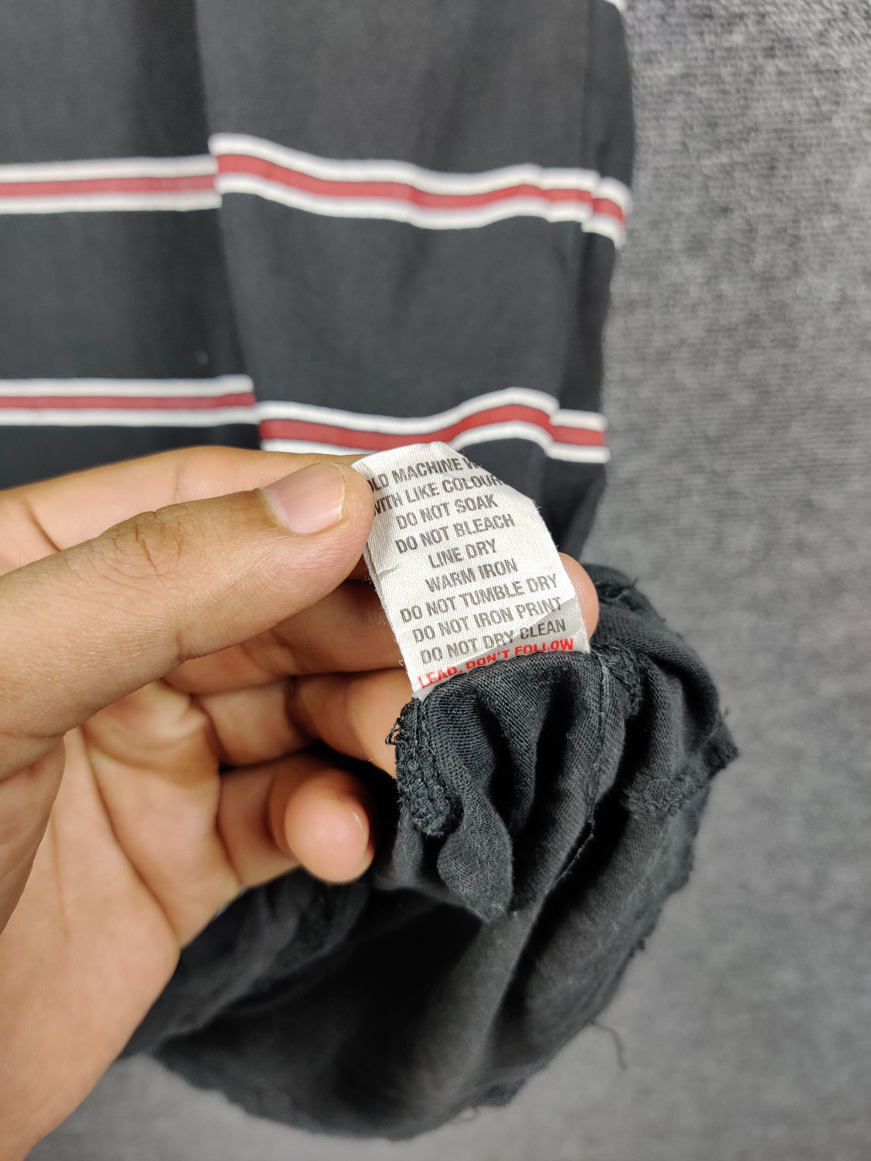 Vision Streetwear Vintage Vision Streetwear Striped Tee T Shirt Size US L / EU 52-54 / 3 - 8 Thumbnail