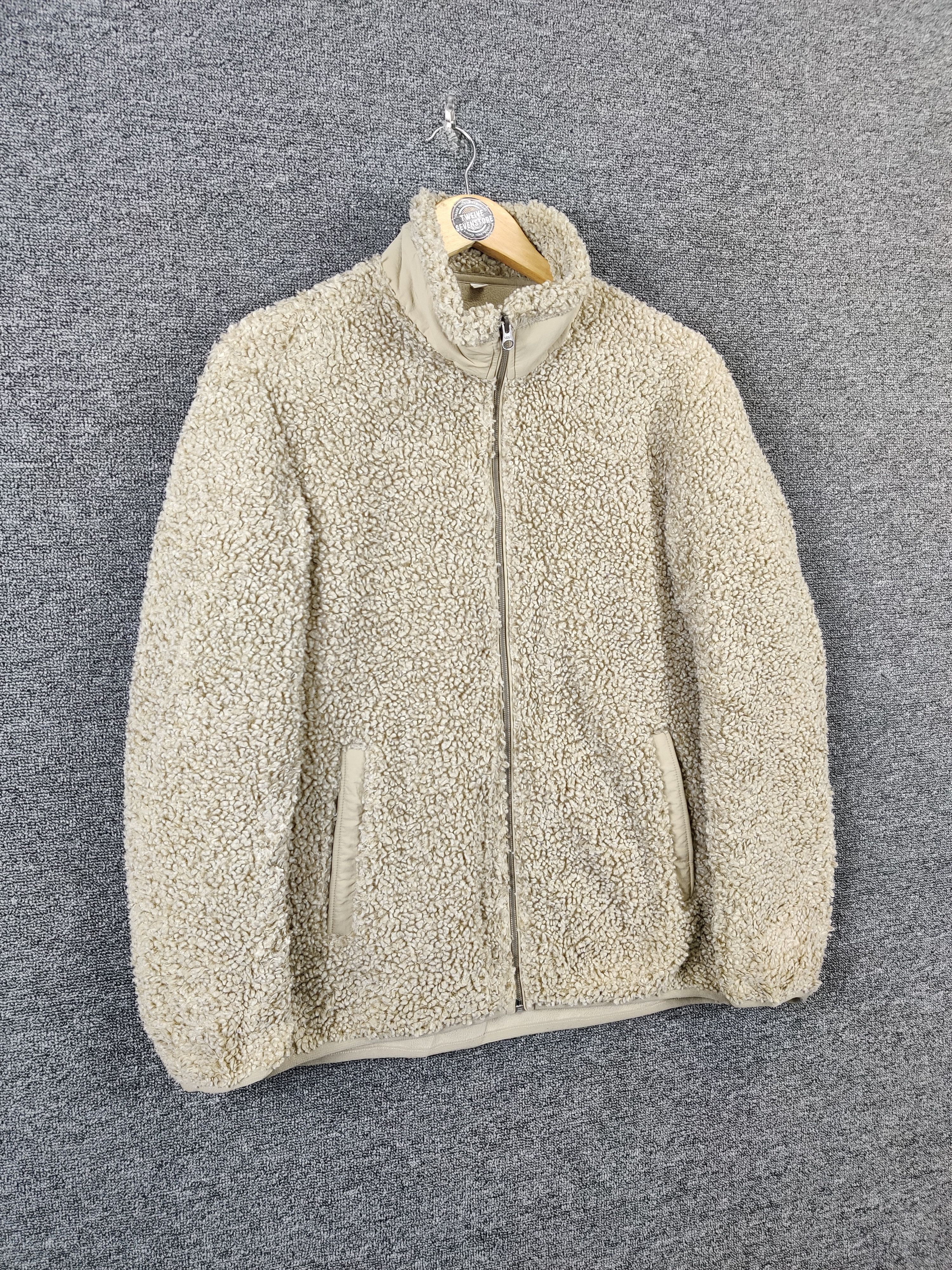 Japanese Brand × Uniqlo Vintage Japanese Brand Uniqlo Deep Pile Sherpa Jacket Size US M / EU 48-50 / 2 - 6 Thumbnail
