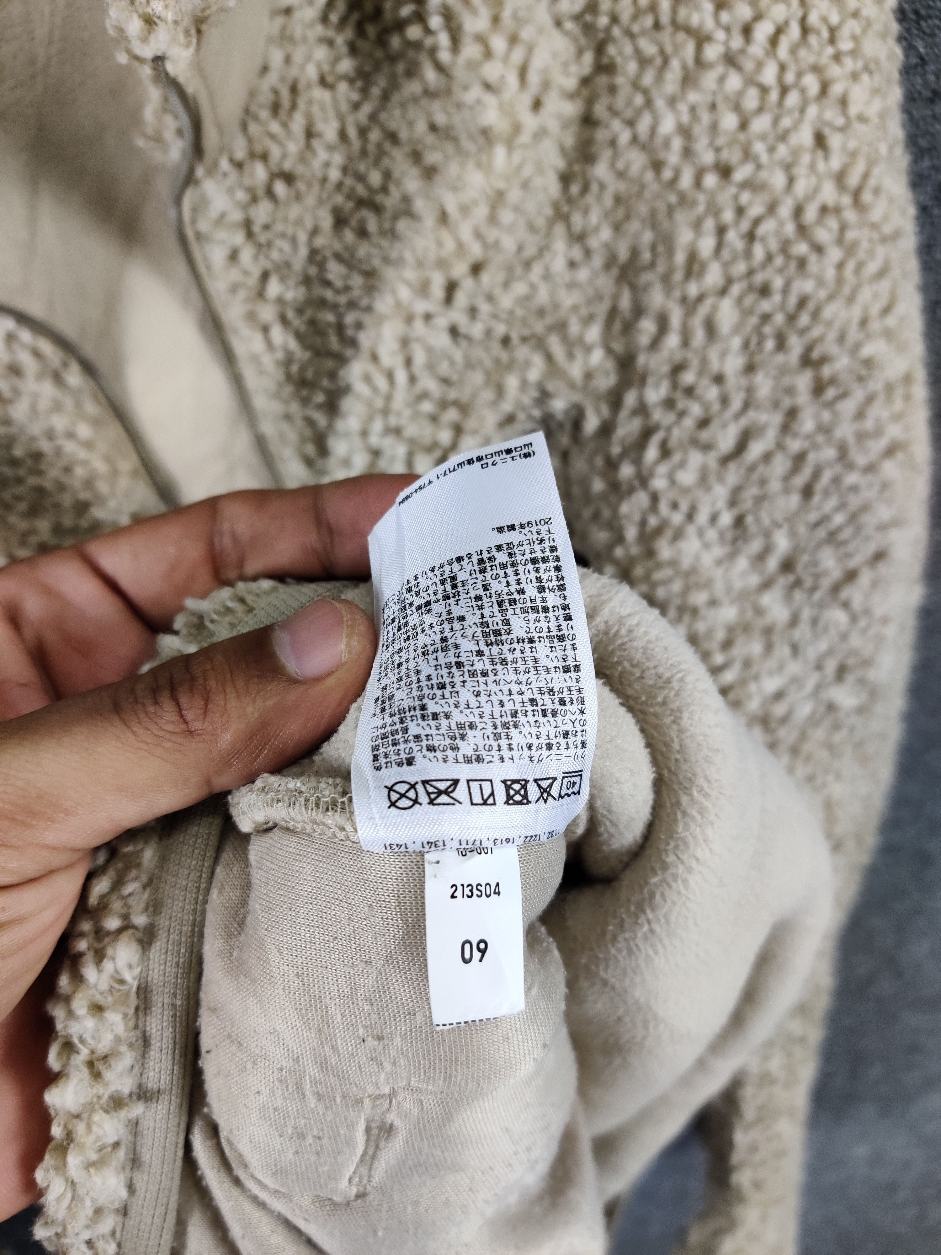 Japanese Brand × Uniqlo Vintage Japanese Brand Uniqlo Deep Pile Sherpa Jacket Size US M / EU 48-50 / 2 - 9 Thumbnail