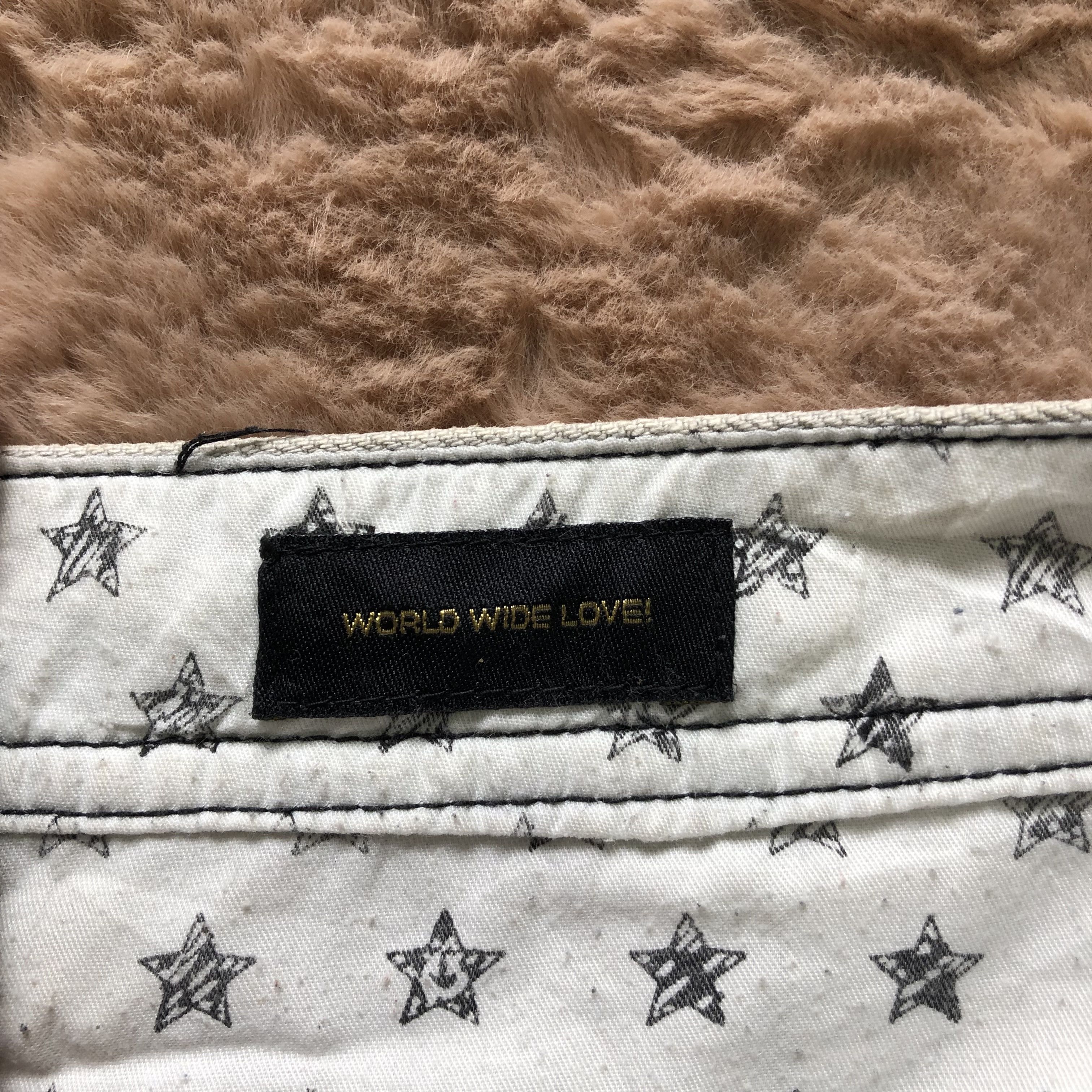 Japanese Brand TRASHED🔥 WORLD WIDE LOVE PAINTING MINI SKIRTS #5721-203 Size 32" / US 10 / IT 46 - 9 Thumbnail
