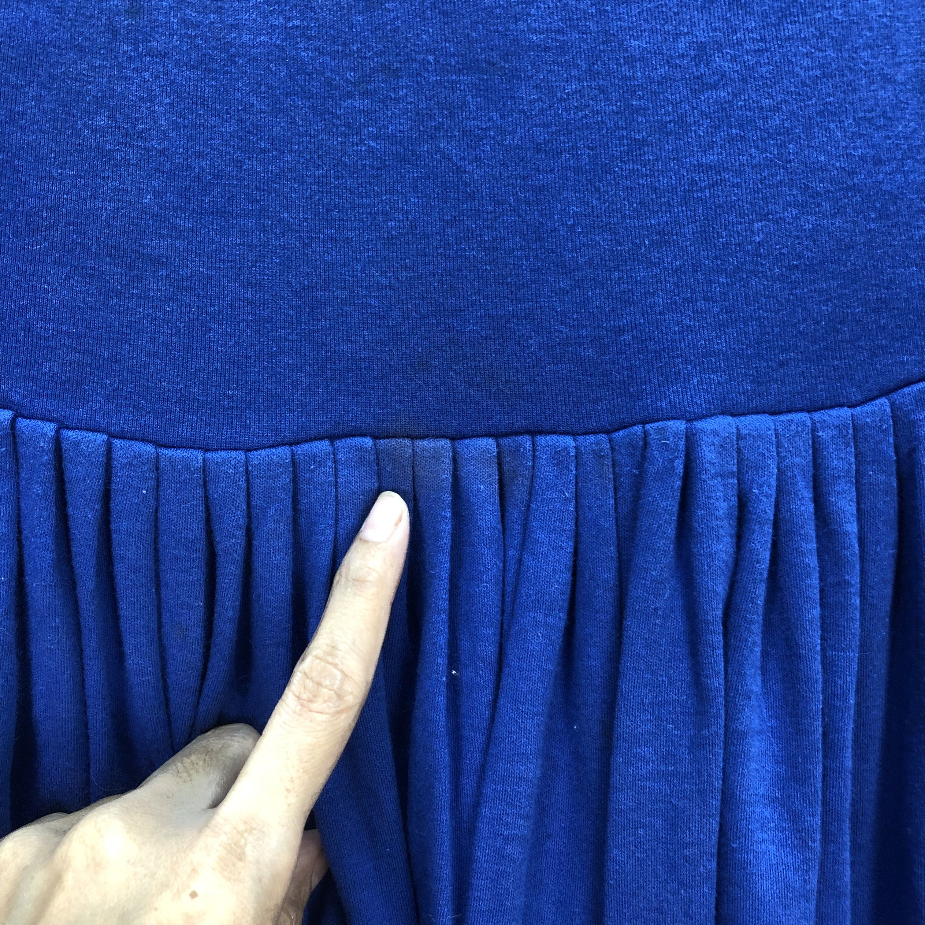 Norma Kamali NORMA KAMALI BLUE SKIRTS #5656-201 Size 26" / US 2 / IT 38 - 3 Thumbnail