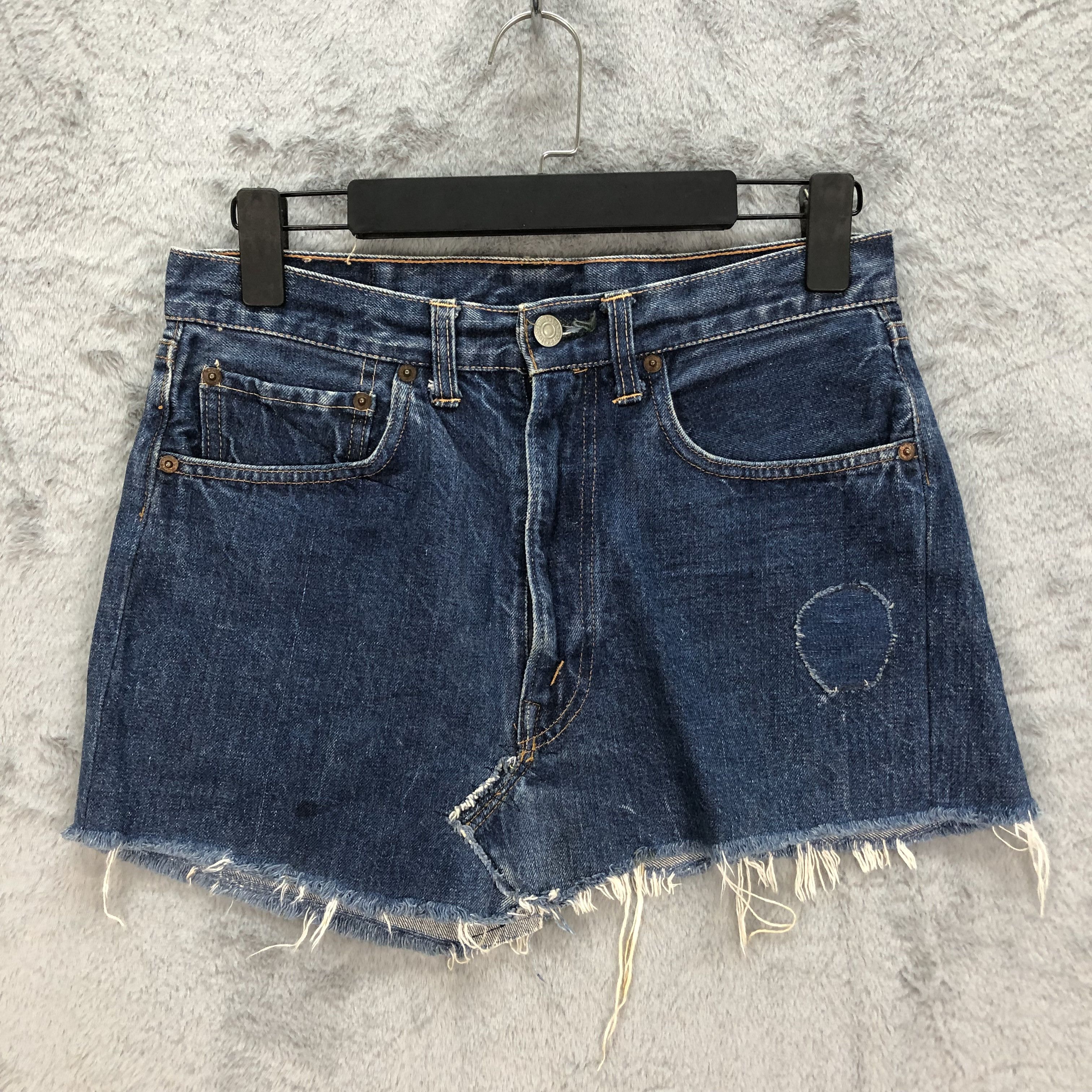 Levi's Vintage Clothing TRASHED LEVIS 502 BIG E JEANS MINI SKIRT BUTTON 8 #5082-40 Size 30" / US 8 / IT 44 - 7 Thumbnail