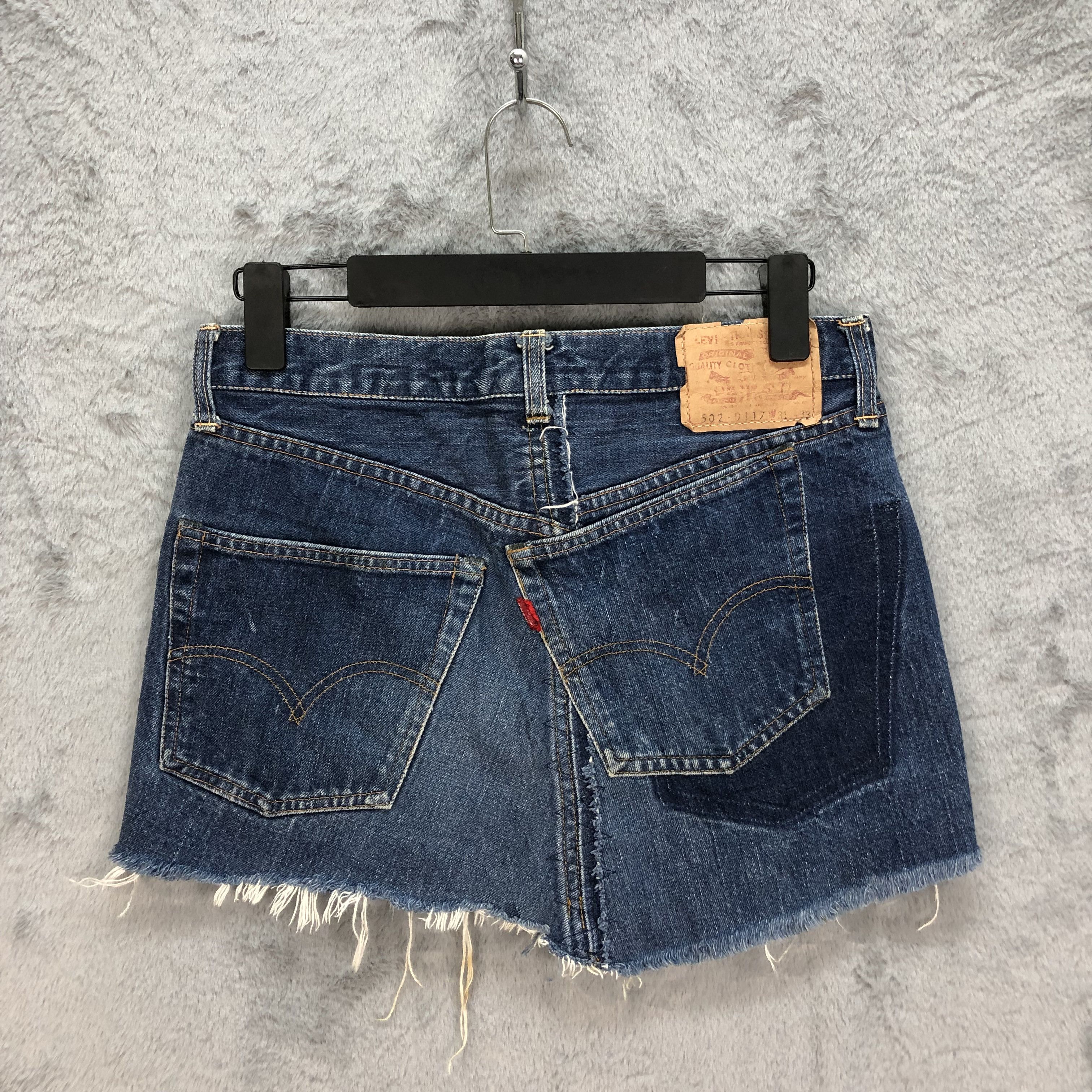 Levi's Vintage Clothing TRASHED LEVIS 502 BIG E JEANS MINI SKIRT BUTTON 8 #5082-40 Size 30" / US 8 / IT 44 - 8 Thumbnail