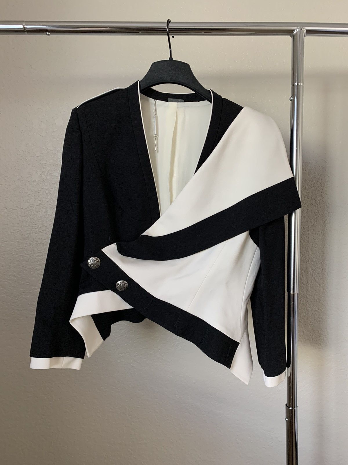 Alexander McQueen $6500 Vintage SS16 Crossover Button Up Blazer Size M / US 6-8 / IT 42-44 - 4 Thumbnail