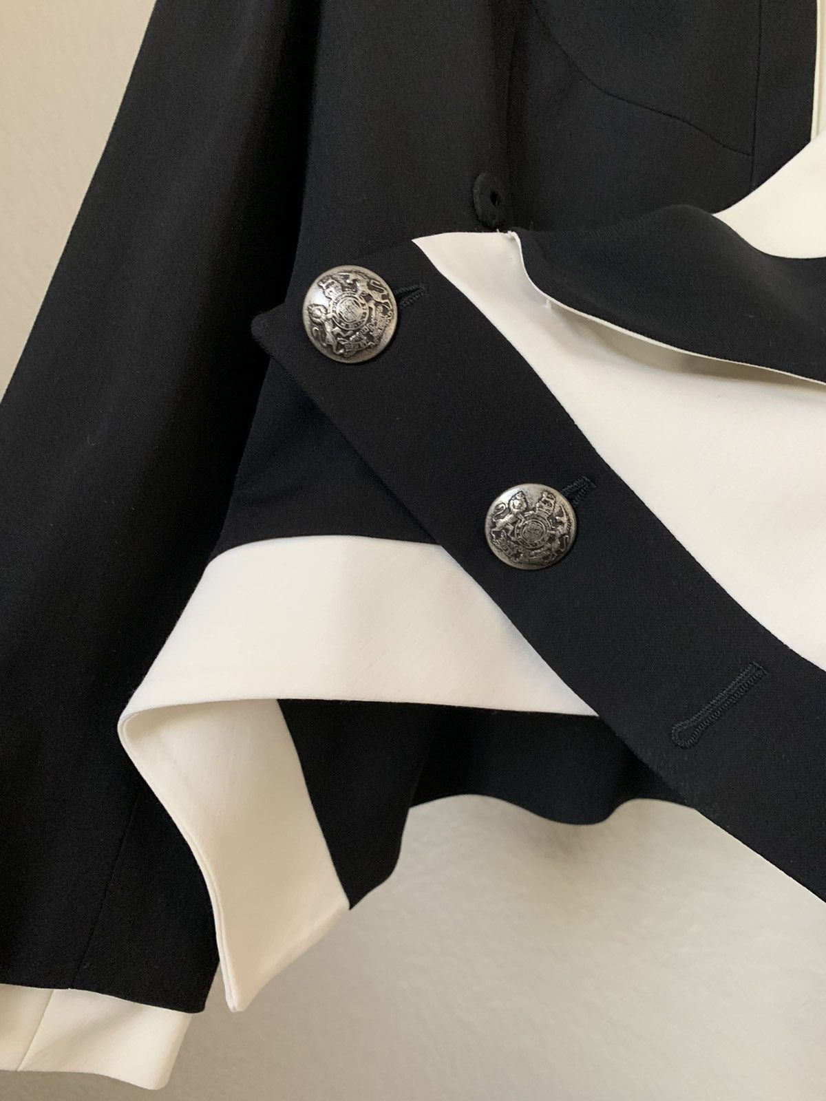 Alexander McQueen $6500 Vintage SS16 Crossover Button Up Blazer Size M / US 6-8 / IT 42-44 - 6 Thumbnail