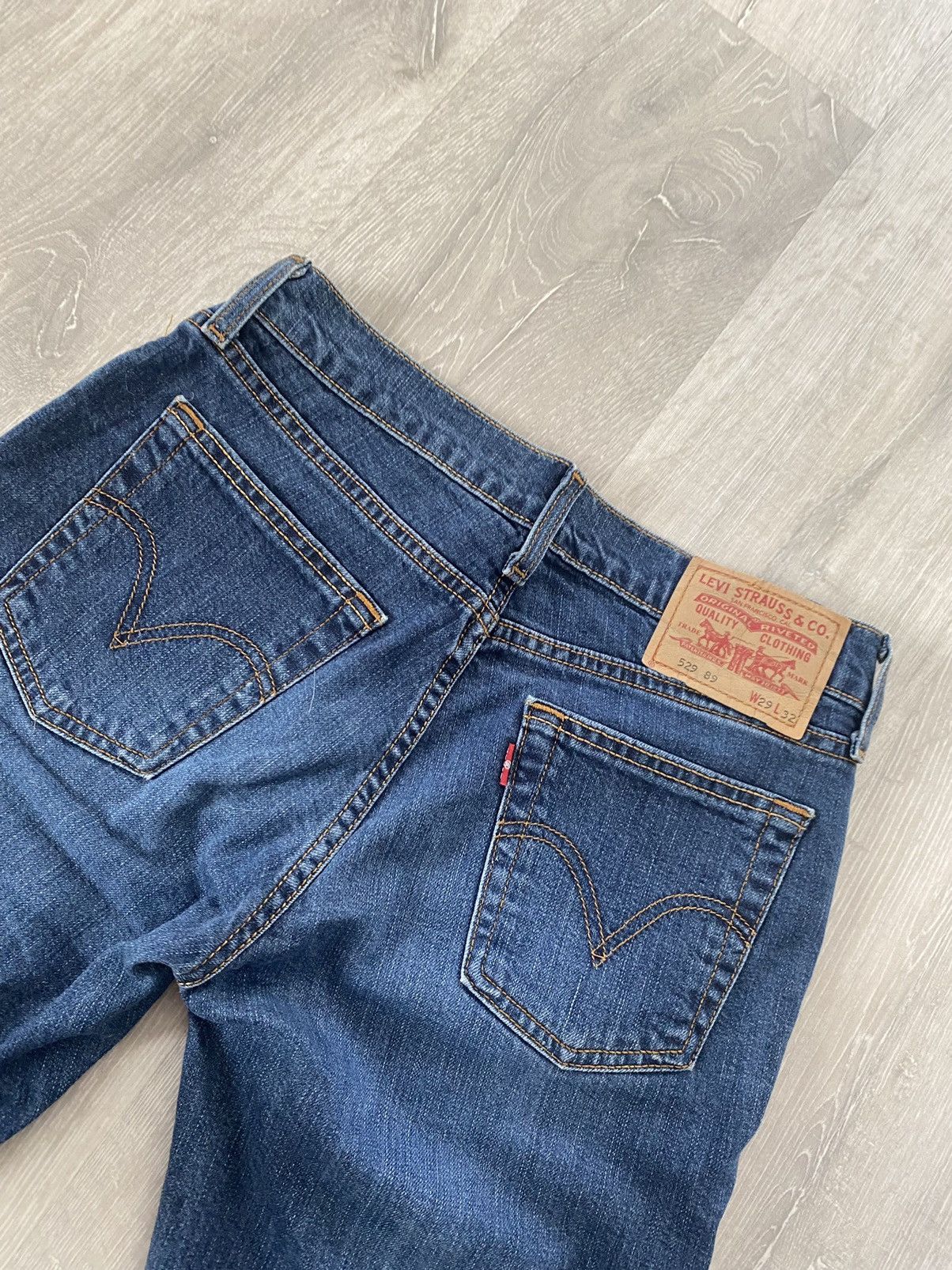Levi's × Vintage Levi’s 529 89 vintage blue denim shorts jeans jorts Size US 29 - 3 Thumbnail