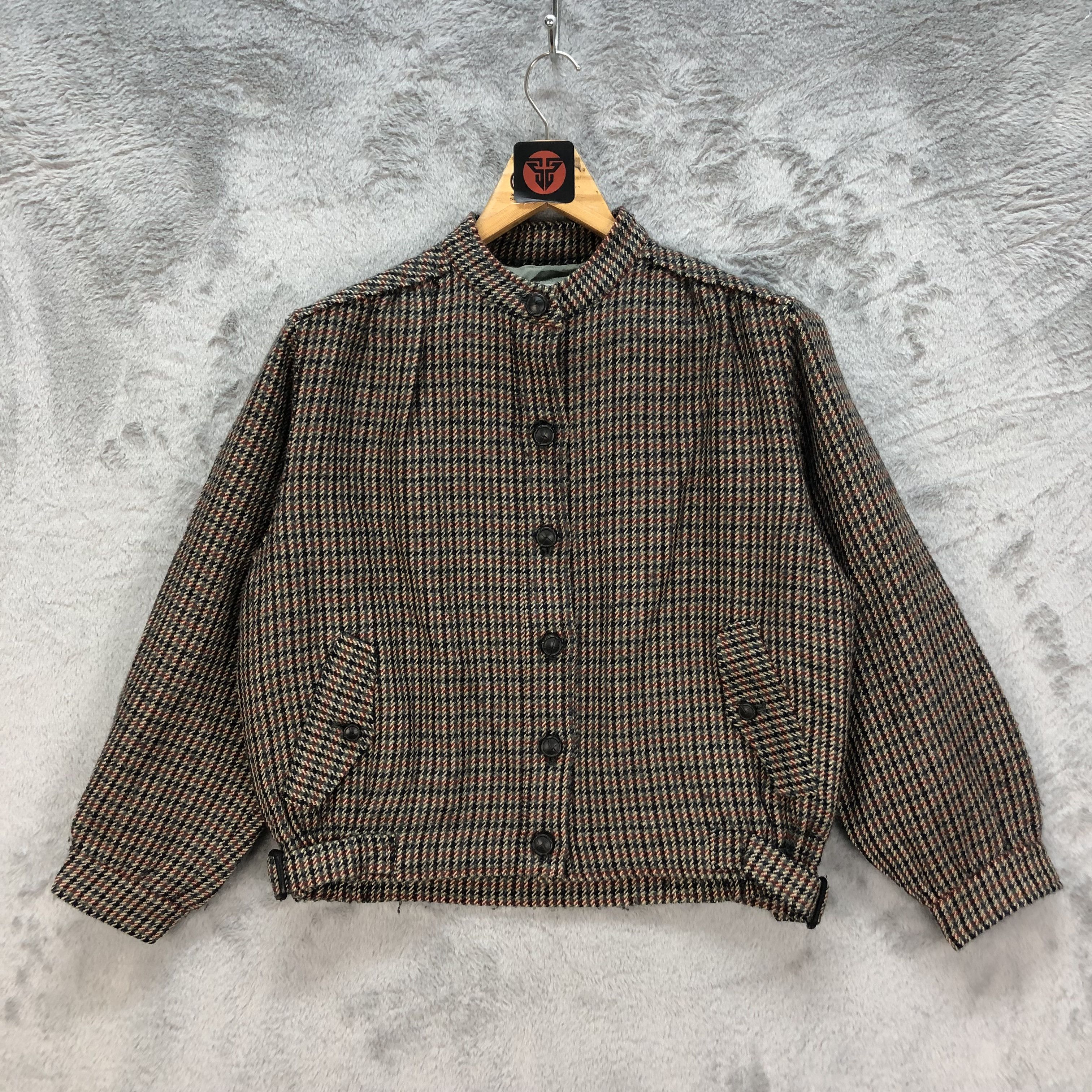 Burberry VINTAGE BURBERRYS' CHECKED WOOL CROPPED JACKET #6458-68 Size S / US 4 / IT 40 - 1 Thumbnail