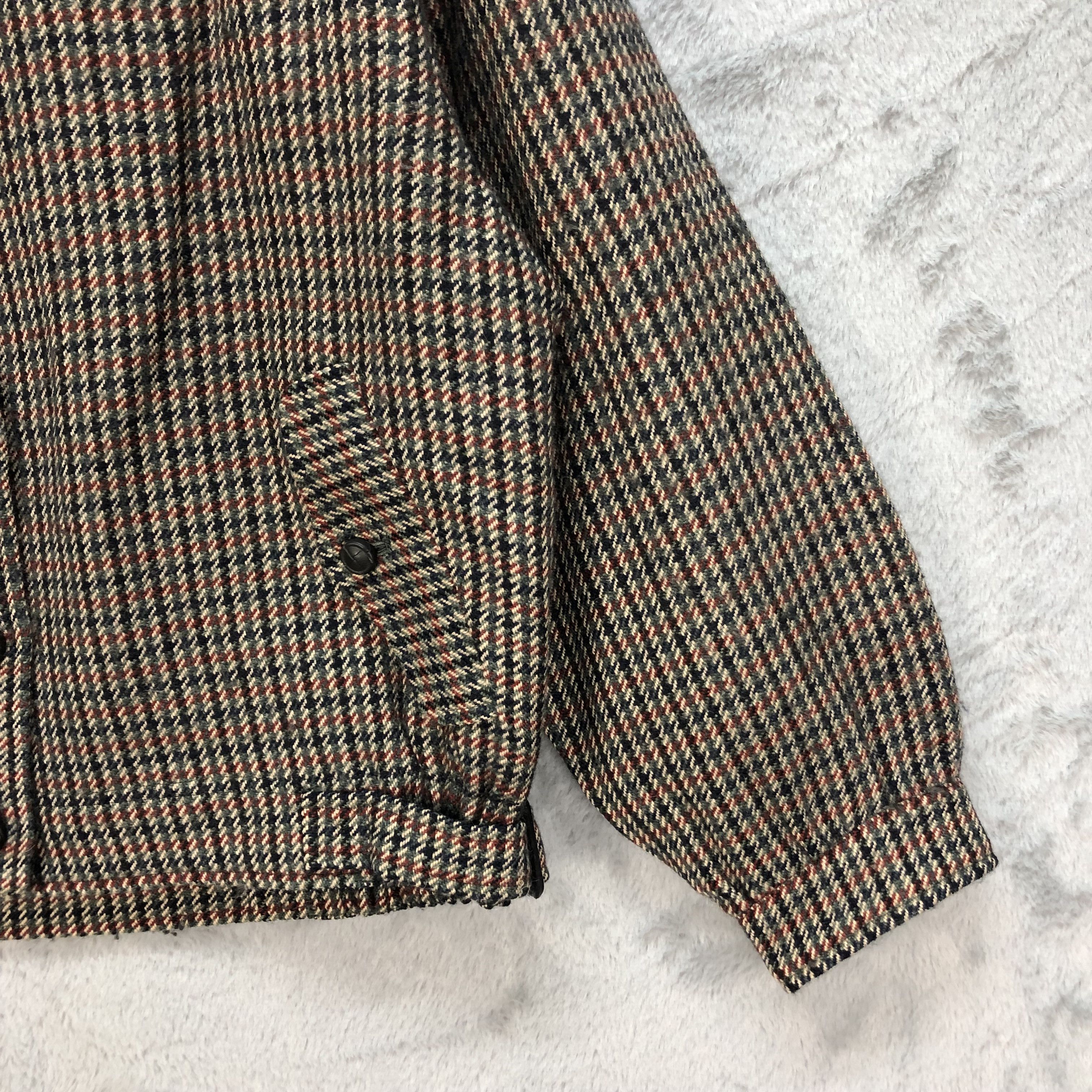 Burberry VINTAGE BURBERRYS' CHECKED WOOL CROPPED JACKET #6458-68 Size S / US 4 / IT 40 - 5 Thumbnail