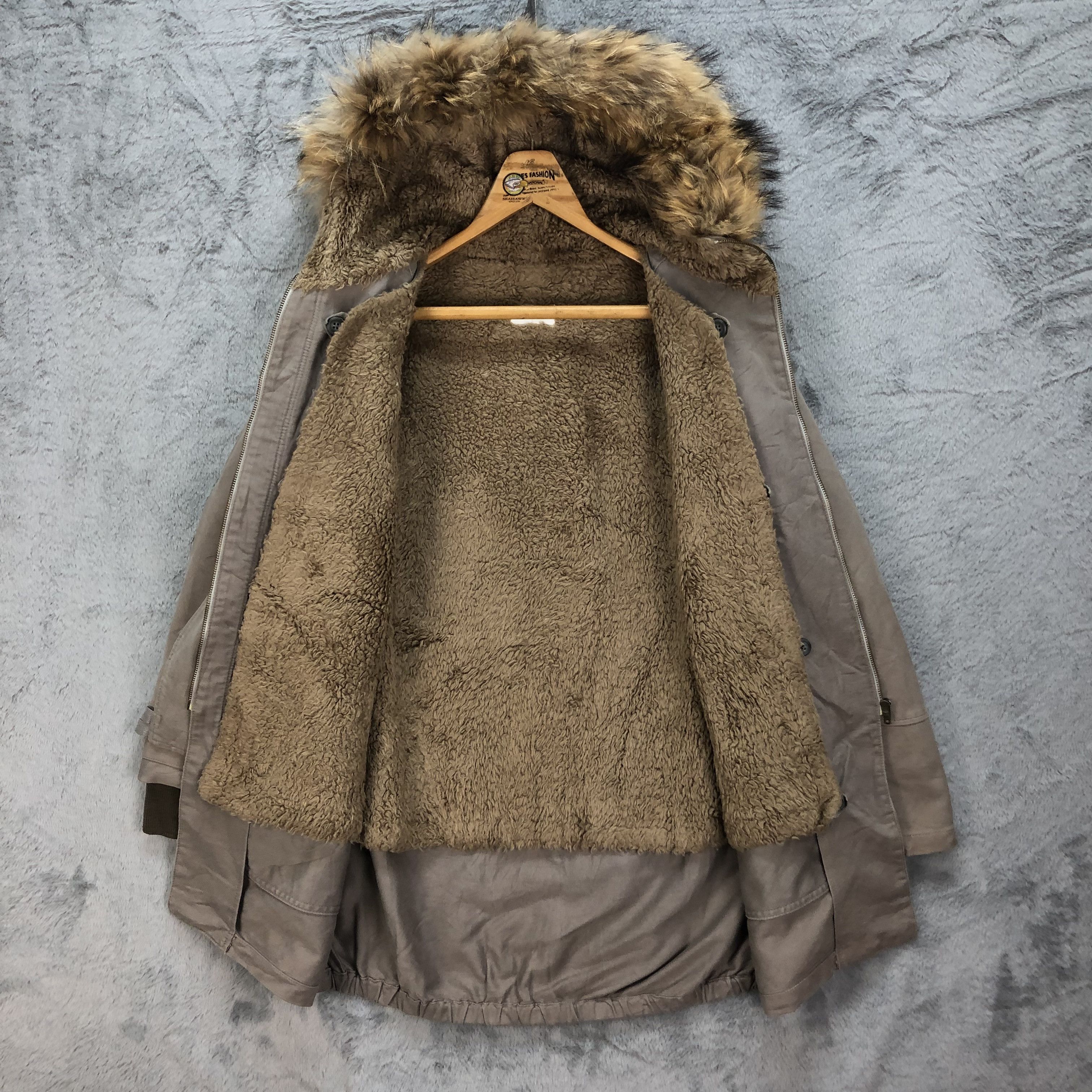 Tsumori Chisato TSUMORI CHISATO ISSEY MIYAKE FUR PARKA #5504-194 Size S / US 4 / IT 40 - 7 Thumbnail