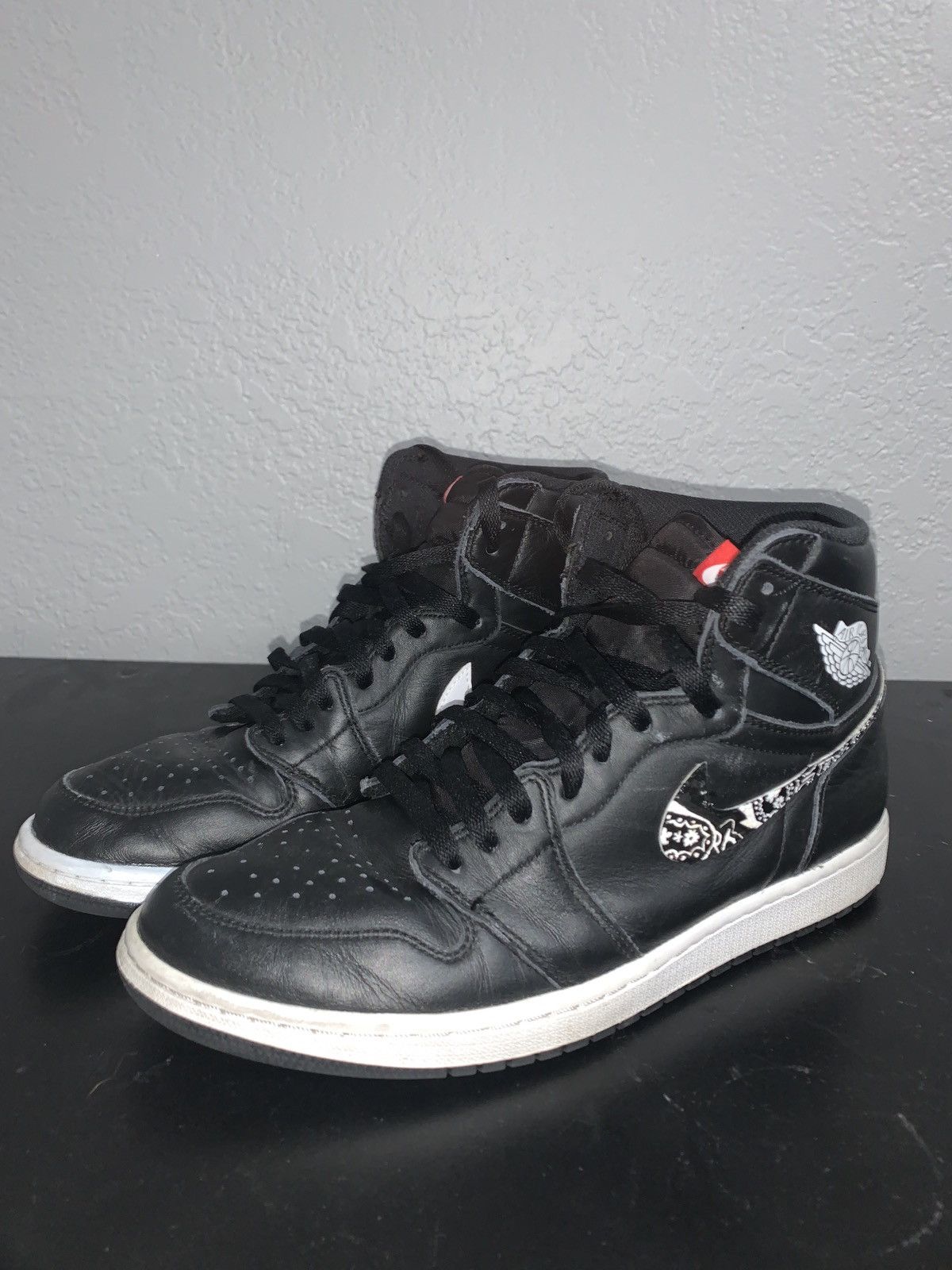Jordan Brand × Nike Custom Jordan 1 Retro High OG Yin Yang 2016 Size US 10.5 / EU 43-44 - 1 Thumbnail