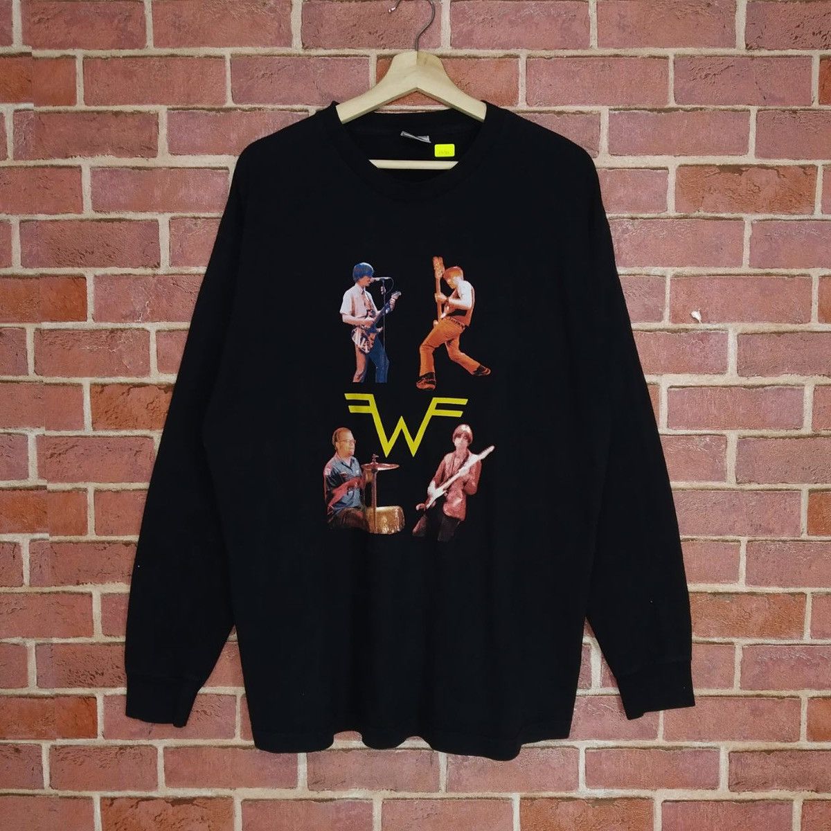 Band Tees Vintage WEEZER American Alternative Rock Band Promo Tour Size US XL / EU 56 / 4 - 1 Thumbnail