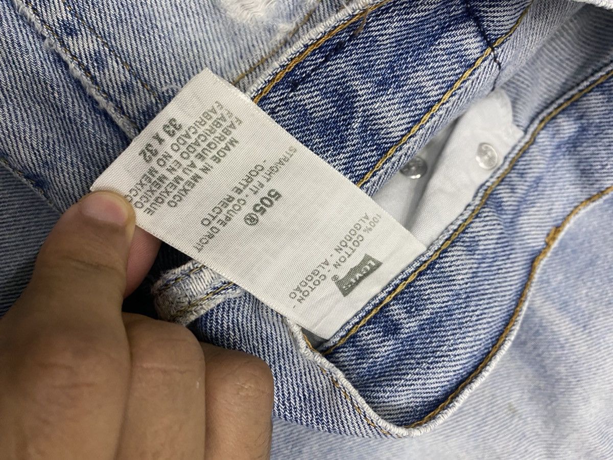 Levi's VINTAGE LEVIS 505 DISTRESSED DENIM JEANS Size US 34 / EU 50 - 13 Thumbnail