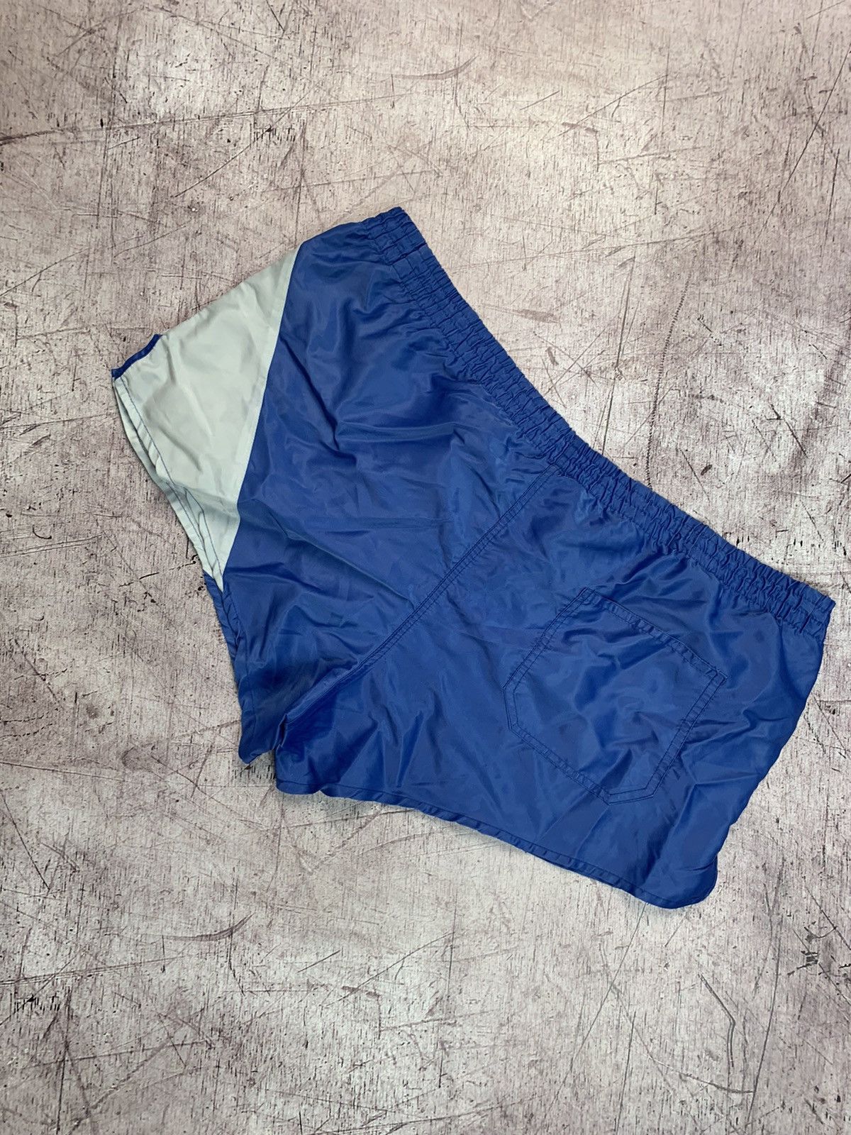Puma Vintage Puma Rare 90s Shorts Size 27" / US 4 / IT 40 - 2 Thumbnail