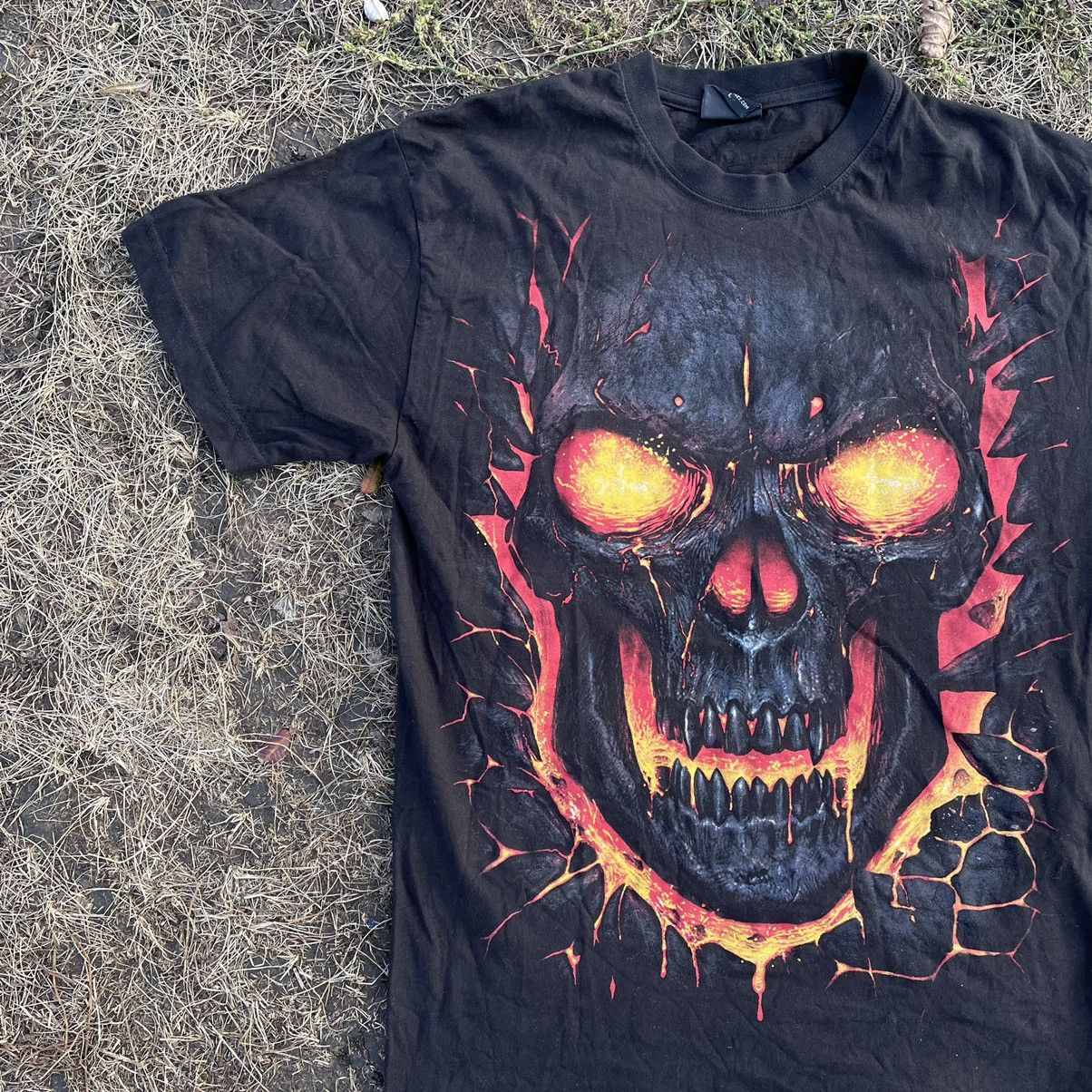Vintage Vintage Y2K Skull Graphic Tee Horror Goth Dark Streetwear M Size US M / EU 48-50 / 2 - 3 Thumbnail
