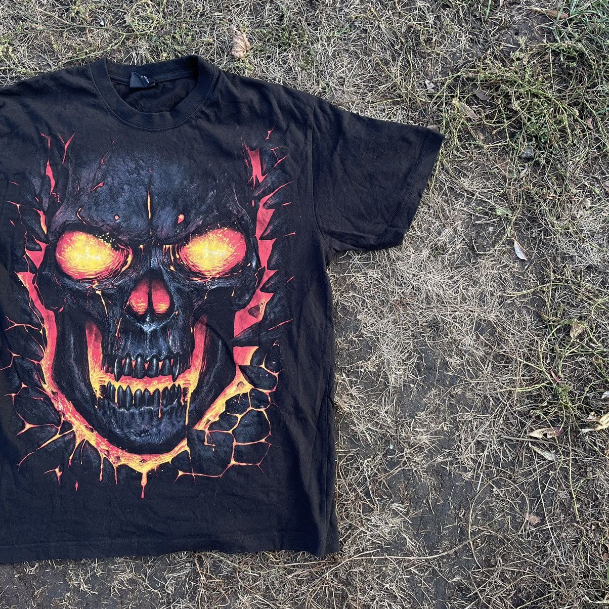 Vintage Vintage Y2K Skull Graphic Tee Horror Goth Dark Streetwear M Size US M / EU 48-50 / 2 - 2 Thumbnail
