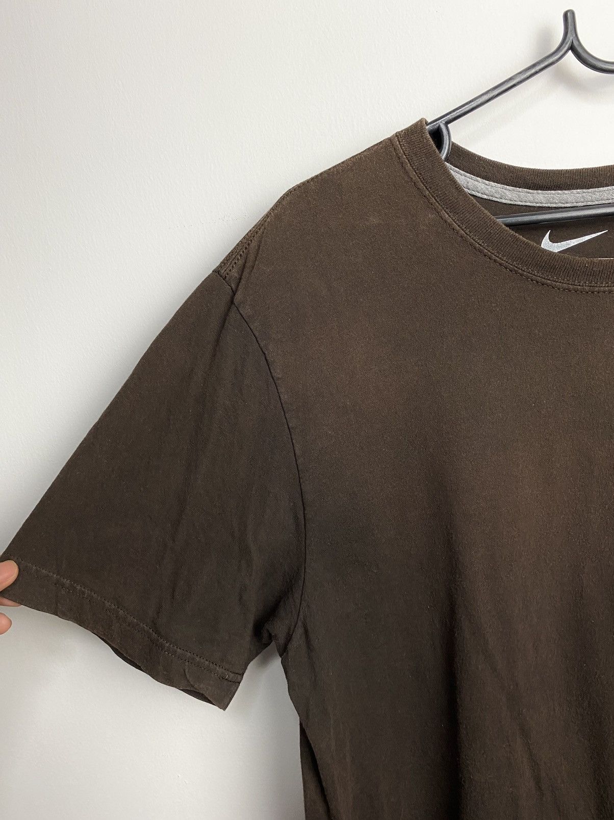 Nike Faded Nike Mini Swoosh Tee Shirt Size US L / EU 52-54 / 3 - 2 Thumbnail