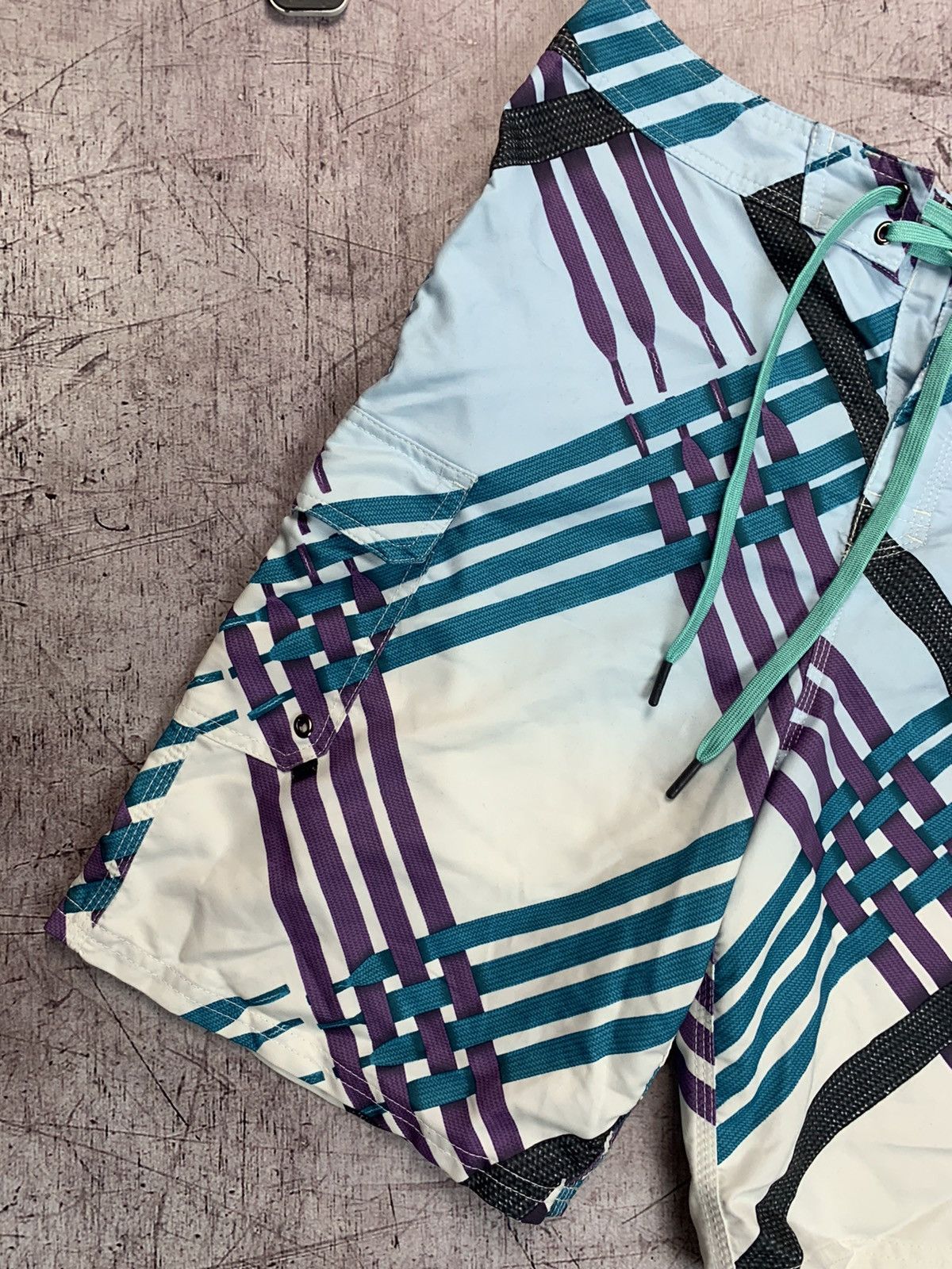 Nike Nike y2k Shorts Size US 32 / EU 48 - 3 Thumbnail