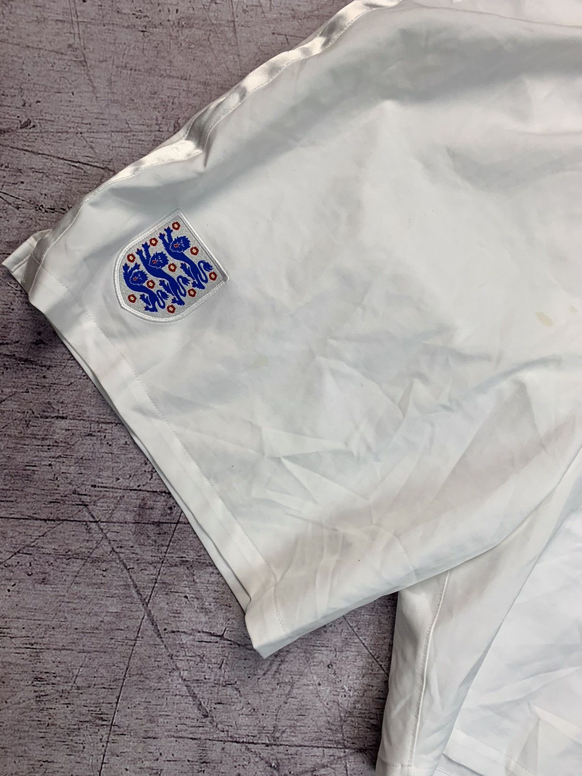 Nike Nike England Vintage Y2K Shorts Size US 36 / EU 52 - 3 Thumbnail