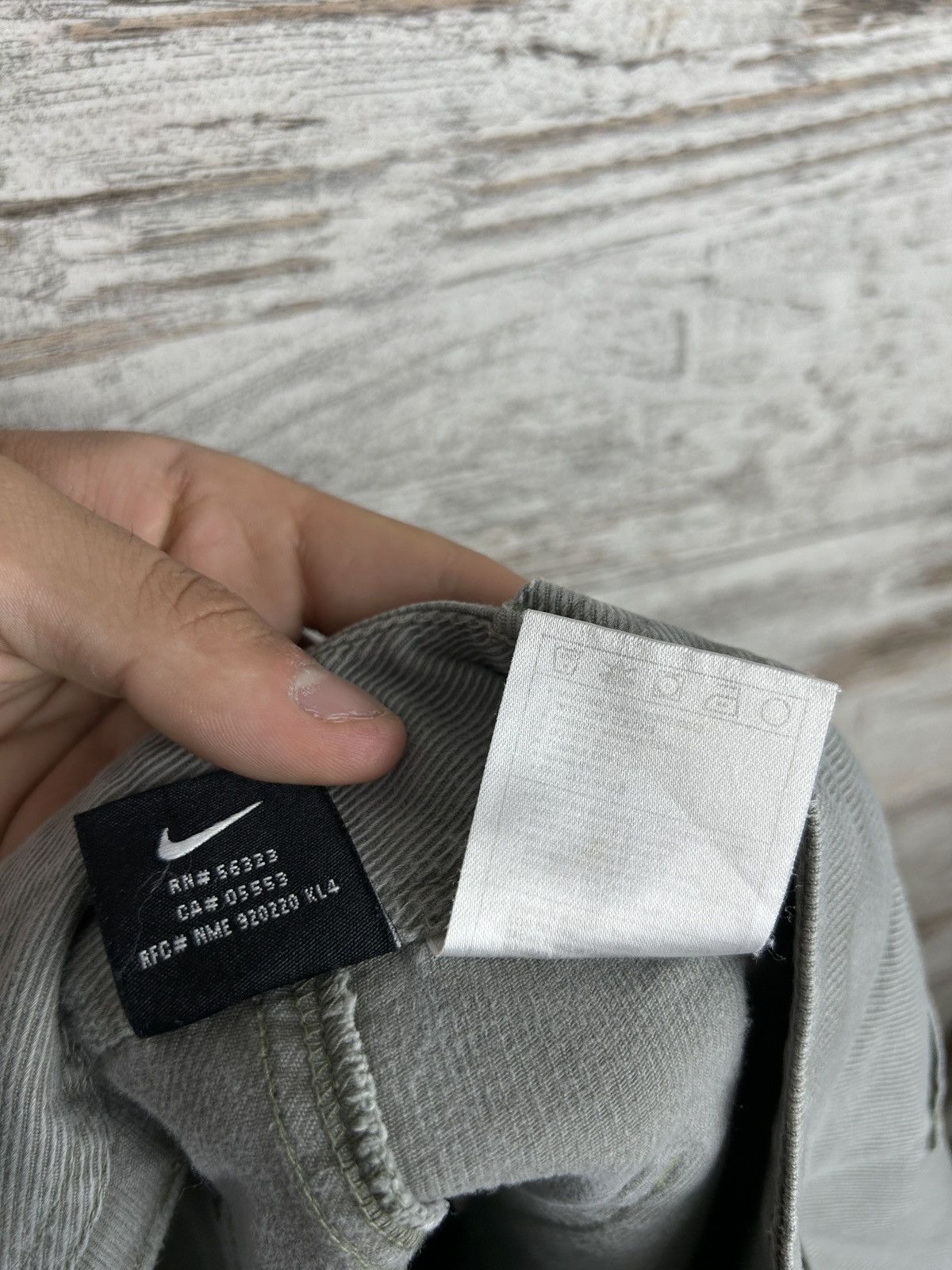 Nike ACG × Vintage Mens Vintage Nike ACG cargo shorts rare y2k streetwear drill Size US 34 / EU 50 - 17 Thumbnail