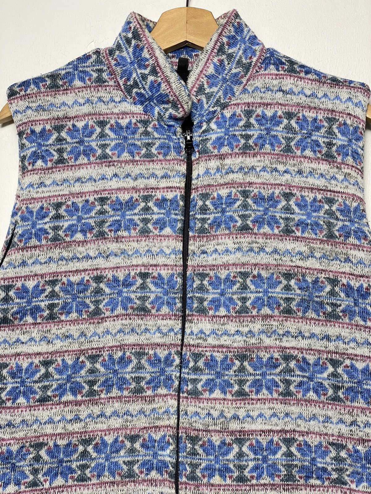Japanese Brand × Vintage Vintage Printed Fleece Vest Jacket Size US L / EU 52-54 / 3 - 2 Thumbnail