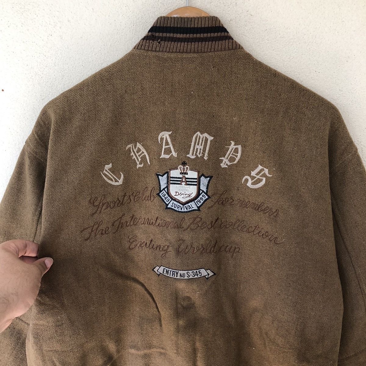 Japanese Brand VINTAGE VARSITY JACKET SHAMPS SPORTCLUB BIG LOGO Size US L / EU 52-54 / 3 - 4 Thumbnail