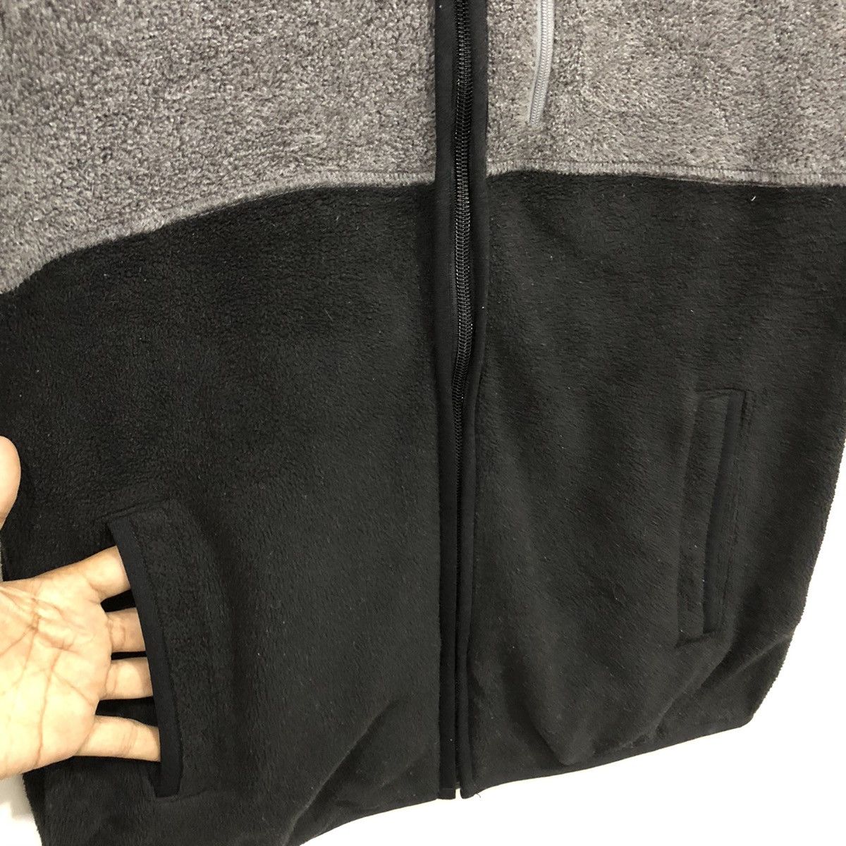 Uniqlo UNIQLO Fleece Jacket Size US M / EU 48-50 / 2 - 4 Thumbnail