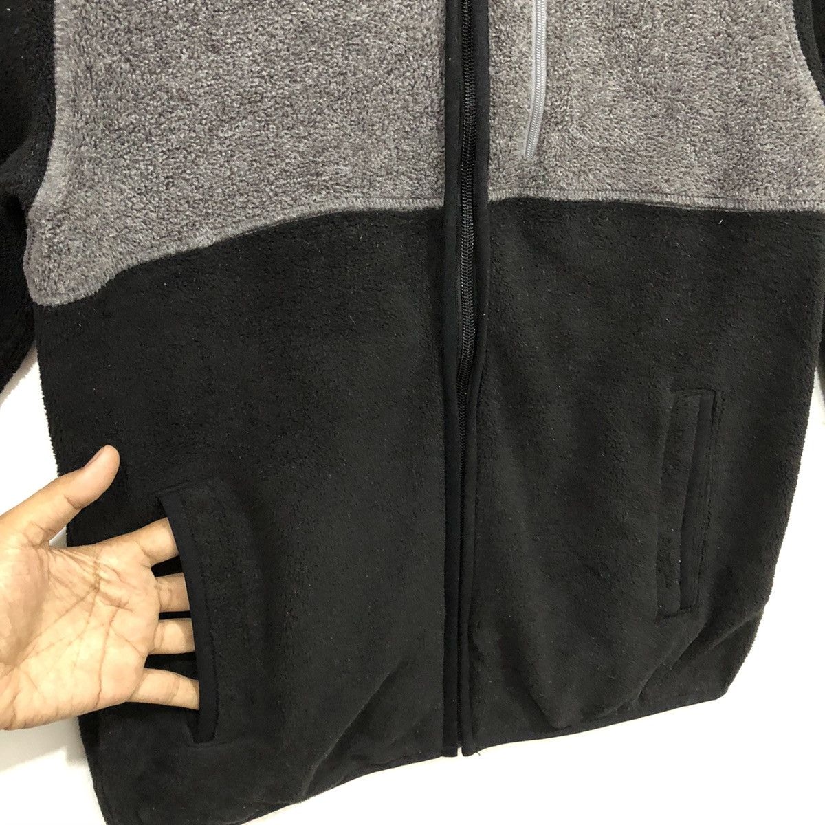 Uniqlo UNIQLO Fleece Jacket Size US M / EU 48-50 / 2 - 5 Thumbnail