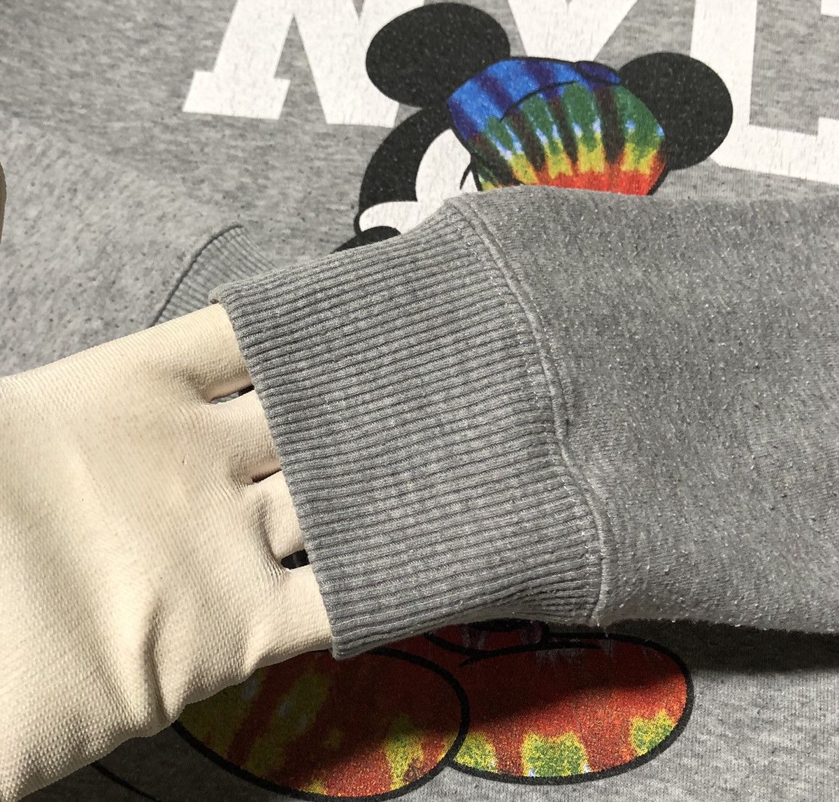 Disney Mickey NYC Hooded Sweatshirt Heather Grey Size US L / EU 52-54 / 3 - 5 Thumbnail
