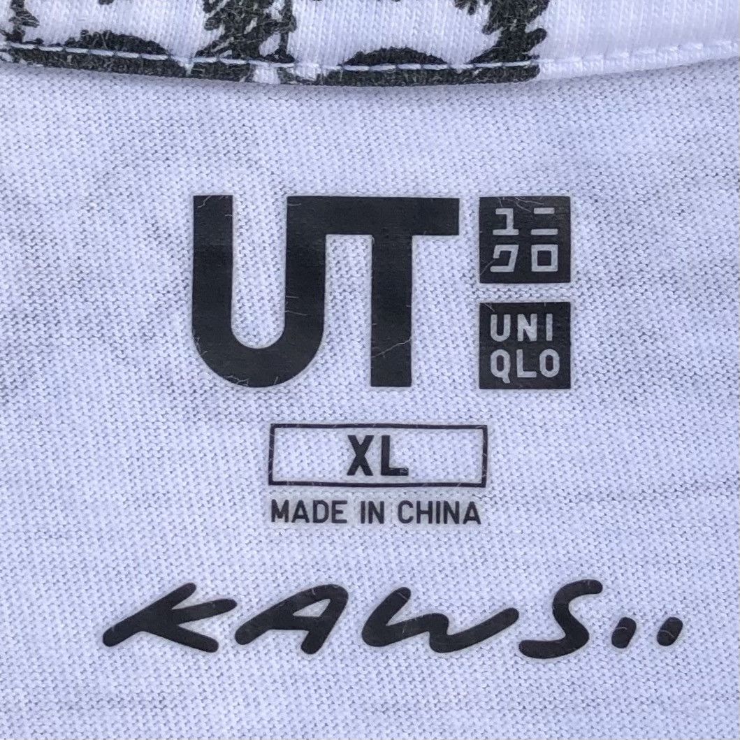 Japanese Brand 🔥KAWS x Uniqlo All Over Eyes Tee White Size US XL / EU 56 / 4 - 8 Thumbnail