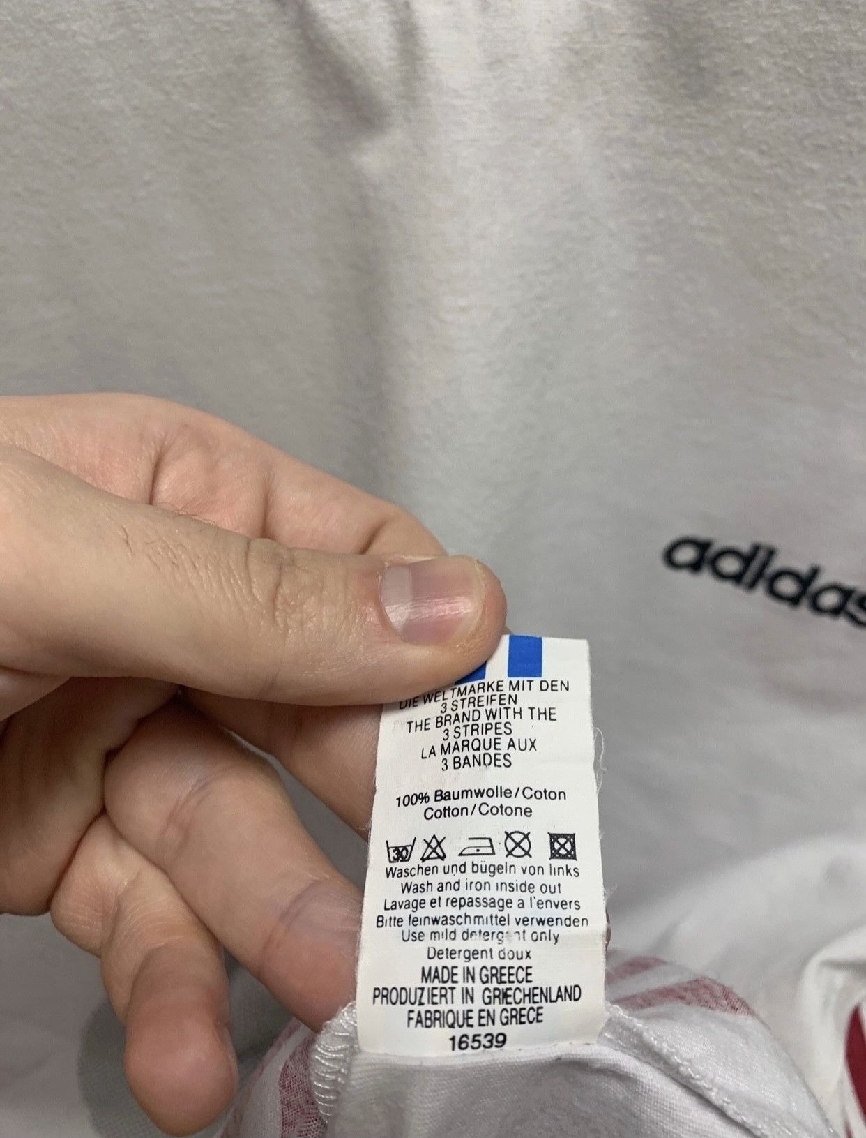 Vintage Adidas originals vintage 1990 90th white t-shirt big logo L Size US L / EU 52-54 / 3 - 6 Thumbnail