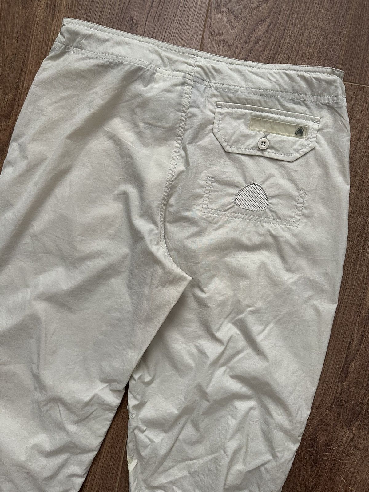 Nike ACG × Vintage Nike ACG Transformer Adjustable Ivory Nylon Women’s Pants Size 30" / US 8 / IT 44 - 9 Thumbnail