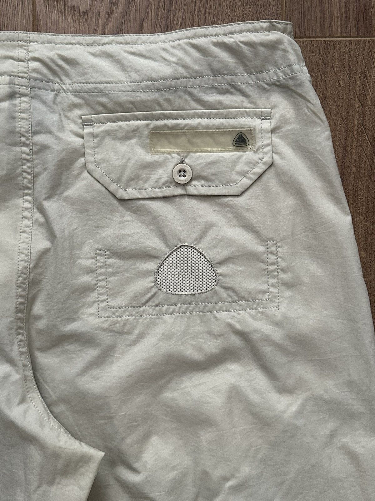Nike ACG × Vintage Nike ACG Transformer Adjustable Ivory Nylon Women’s Pants Size 30" / US 8 / IT 44 - 10 Thumbnail