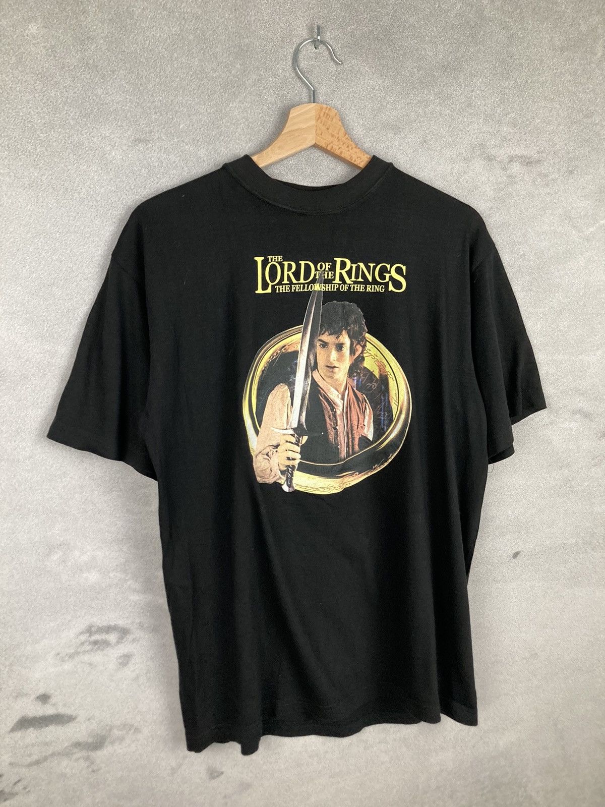 Vintage Vintage The Lord Of The Rings Movie Frodo Graphic Size US M / EU 48-50 / 2 - 4 Thumbnail