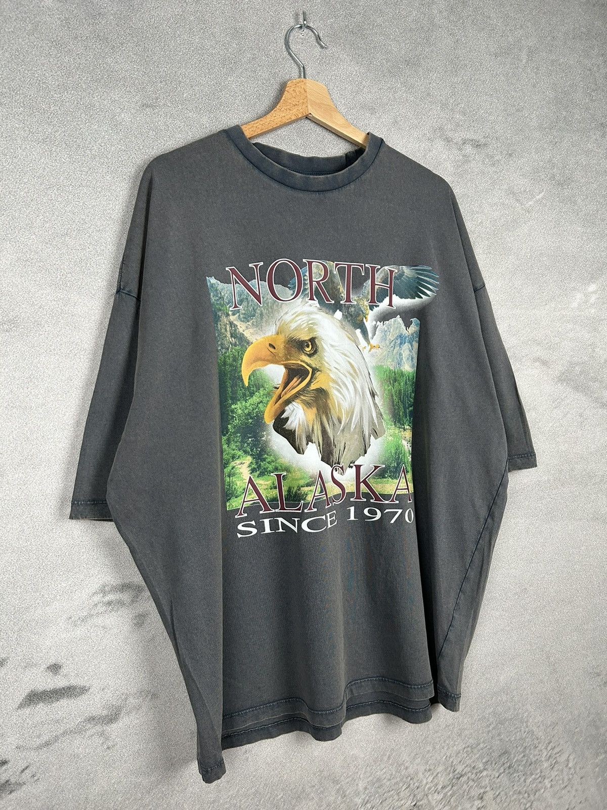 Vintage Vintage Graphic Animal Tee Eagle Rock Skate Size US L / EU 52-54 / 3 - 4 Thumbnail