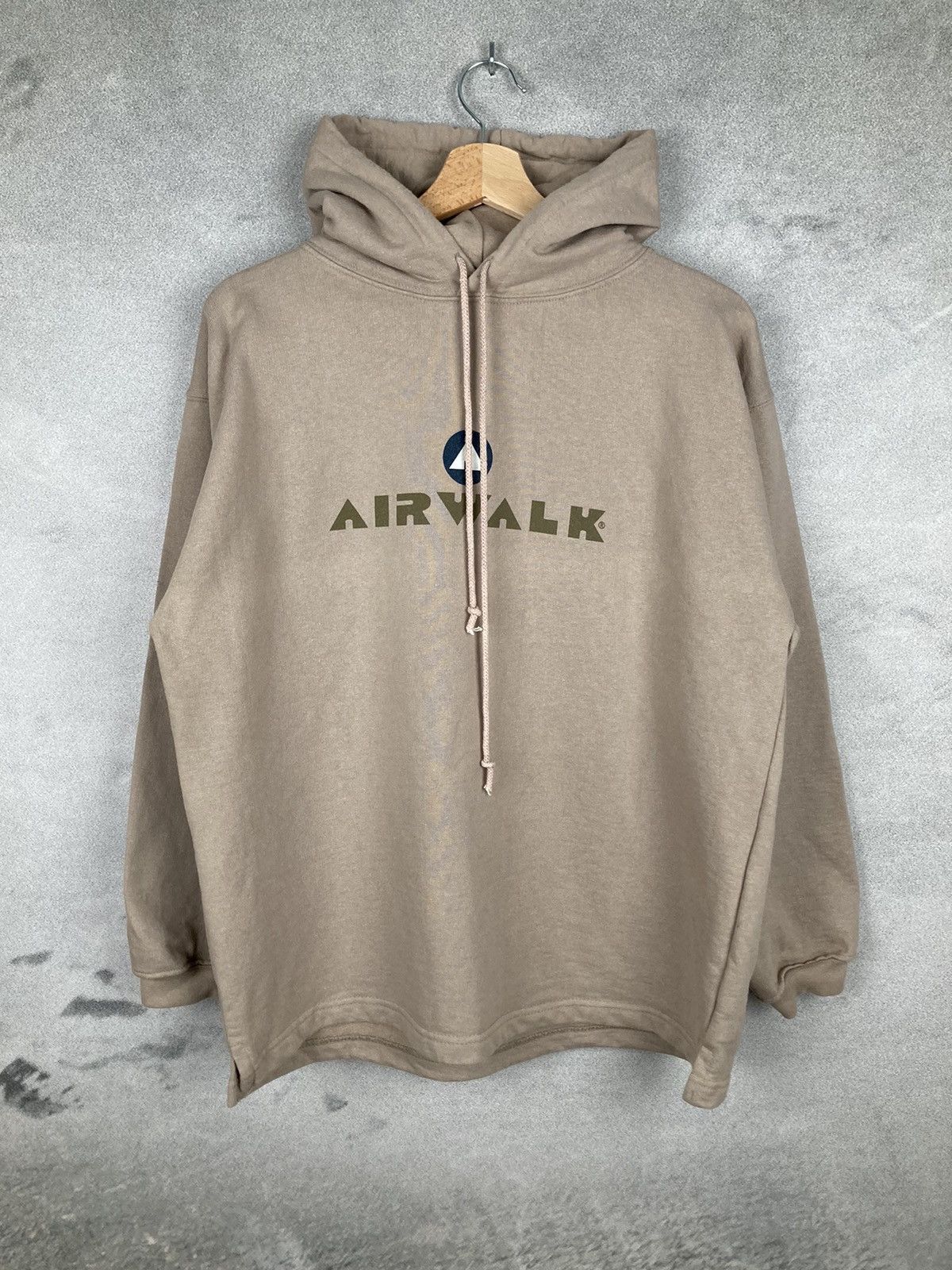 Airwalk Vintage Airwalk 90s Skateboards Hoodie Beige Skategang Size US M / EU 48-50 / 2 - 1 Thumbnail
