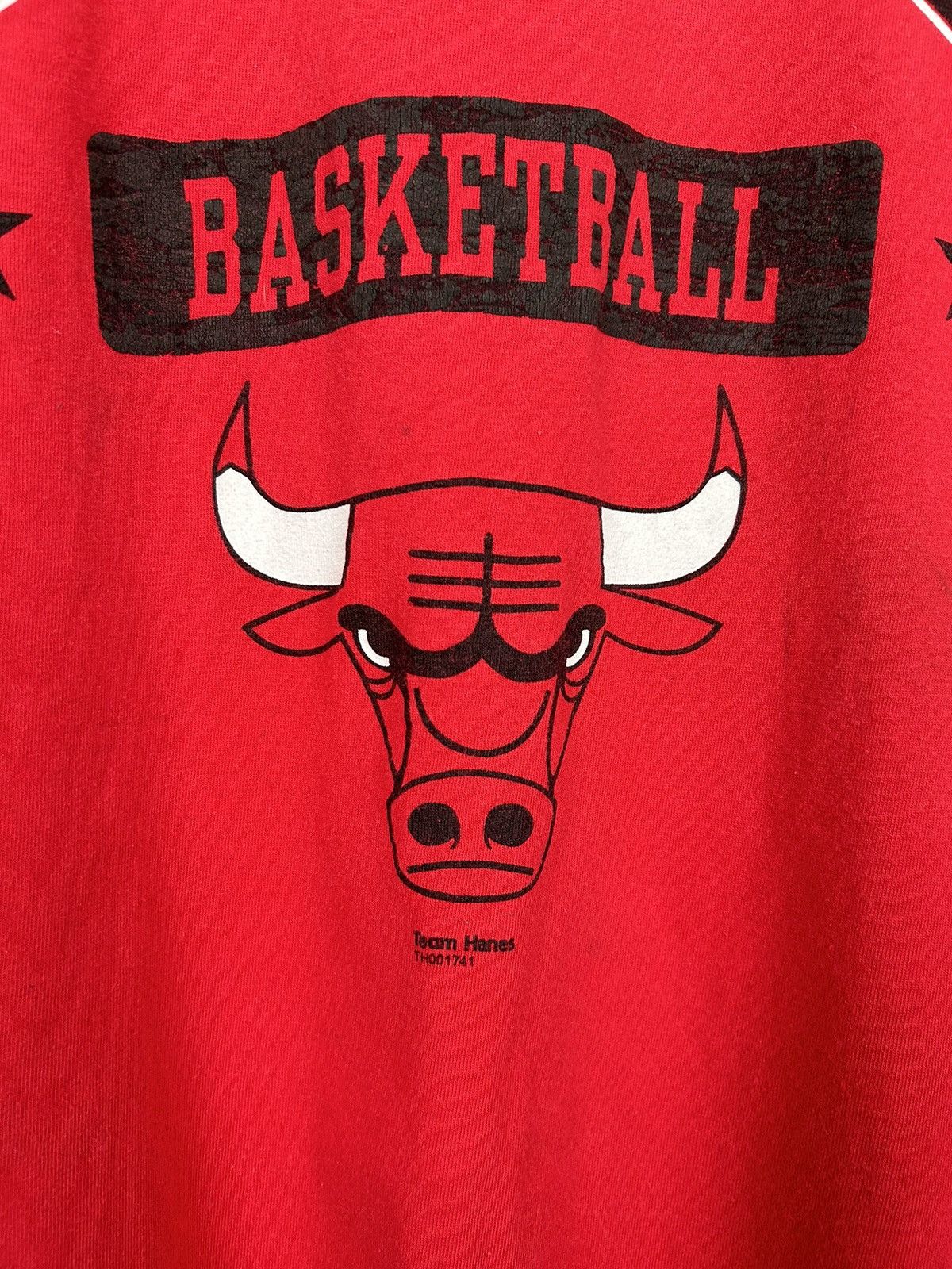 NBA × Vintage Vintage 90s Chicago Bulls NBA Single Stitch Hanes Tee Size US L / EU 52-54 / 3 - 4 Thumbnail