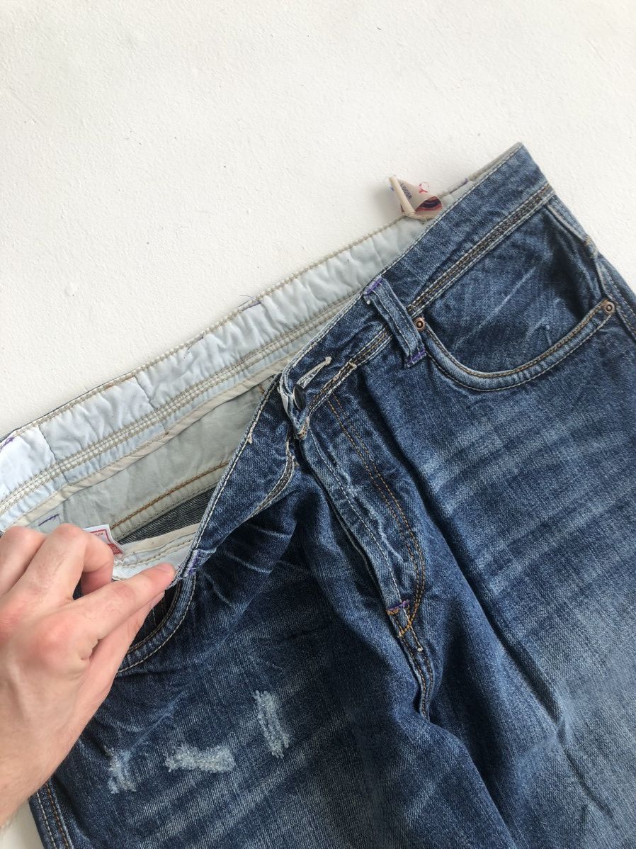 Japanese Brand Vintage Japanese whiskering Washed Perfect loose fit jeans Size US 34 / EU 50 - 10 Thumbnail