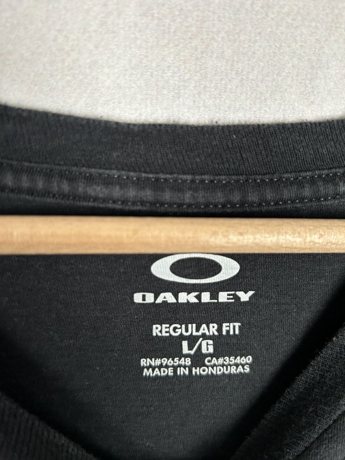 Oakley Vintage Oakley Longslee Big Logo Rare Hype Surf Style 90s Size US L / EU 52-54 / 3 - 4 Thumbnail