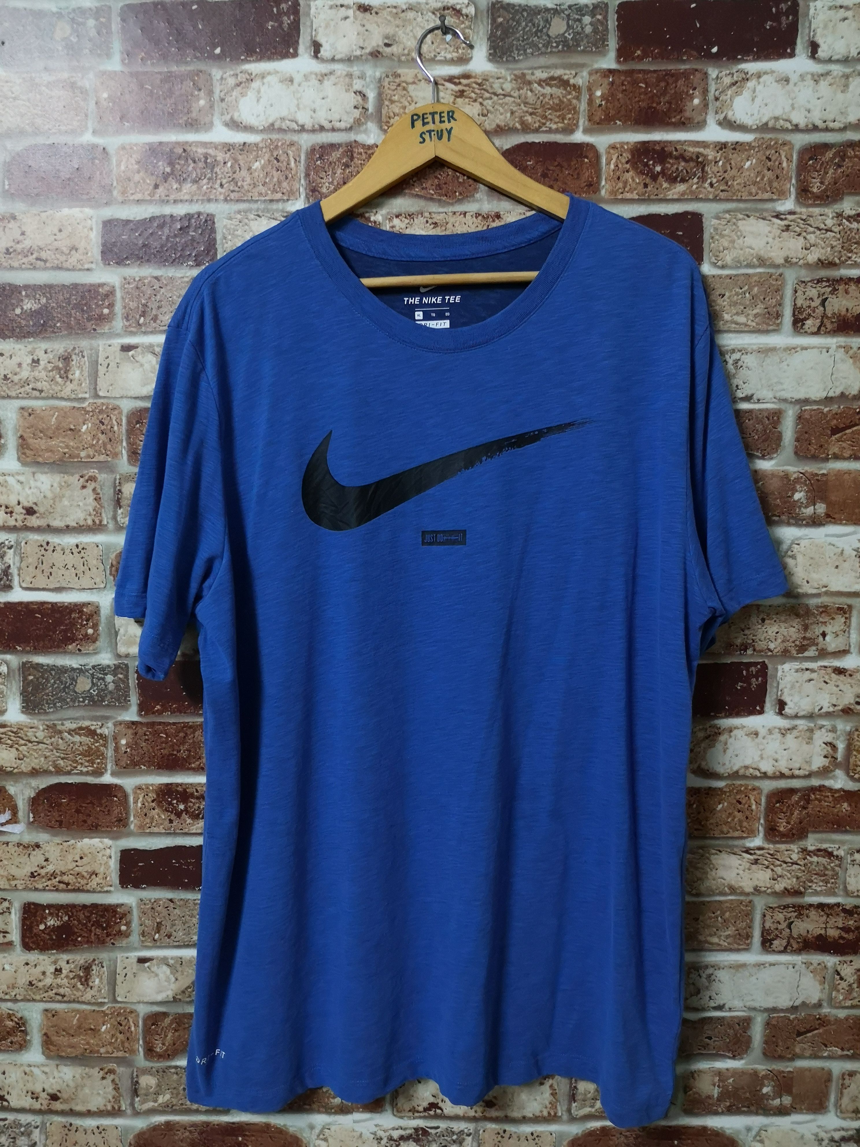 Nike Big Logo Nike Tee | Grailed