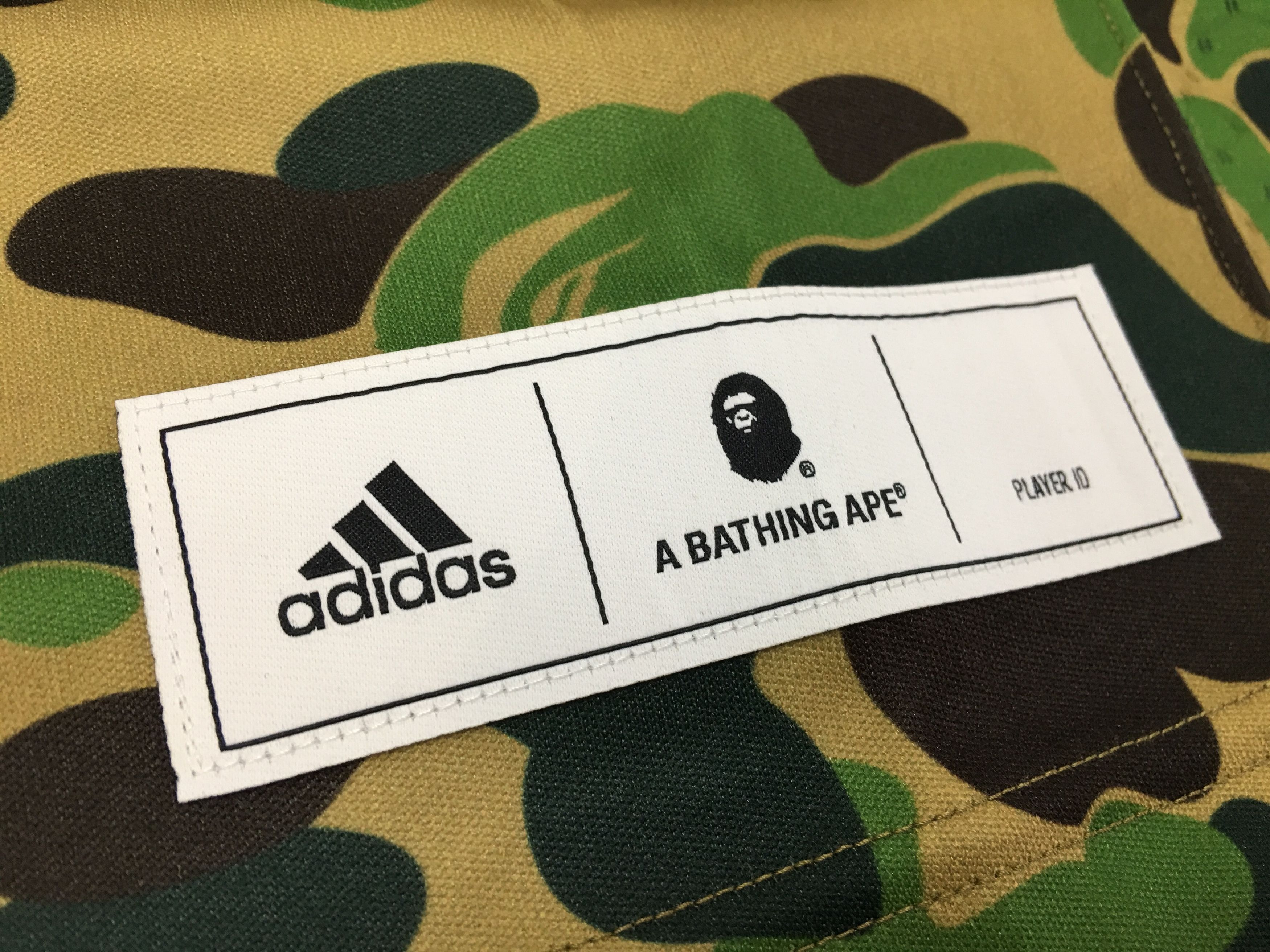Adidas × Bape Bape x Adidas SB Football Jersey Green Size Large SS19 Size US L / EU 52-54 / 3 - 2 Thumbnail