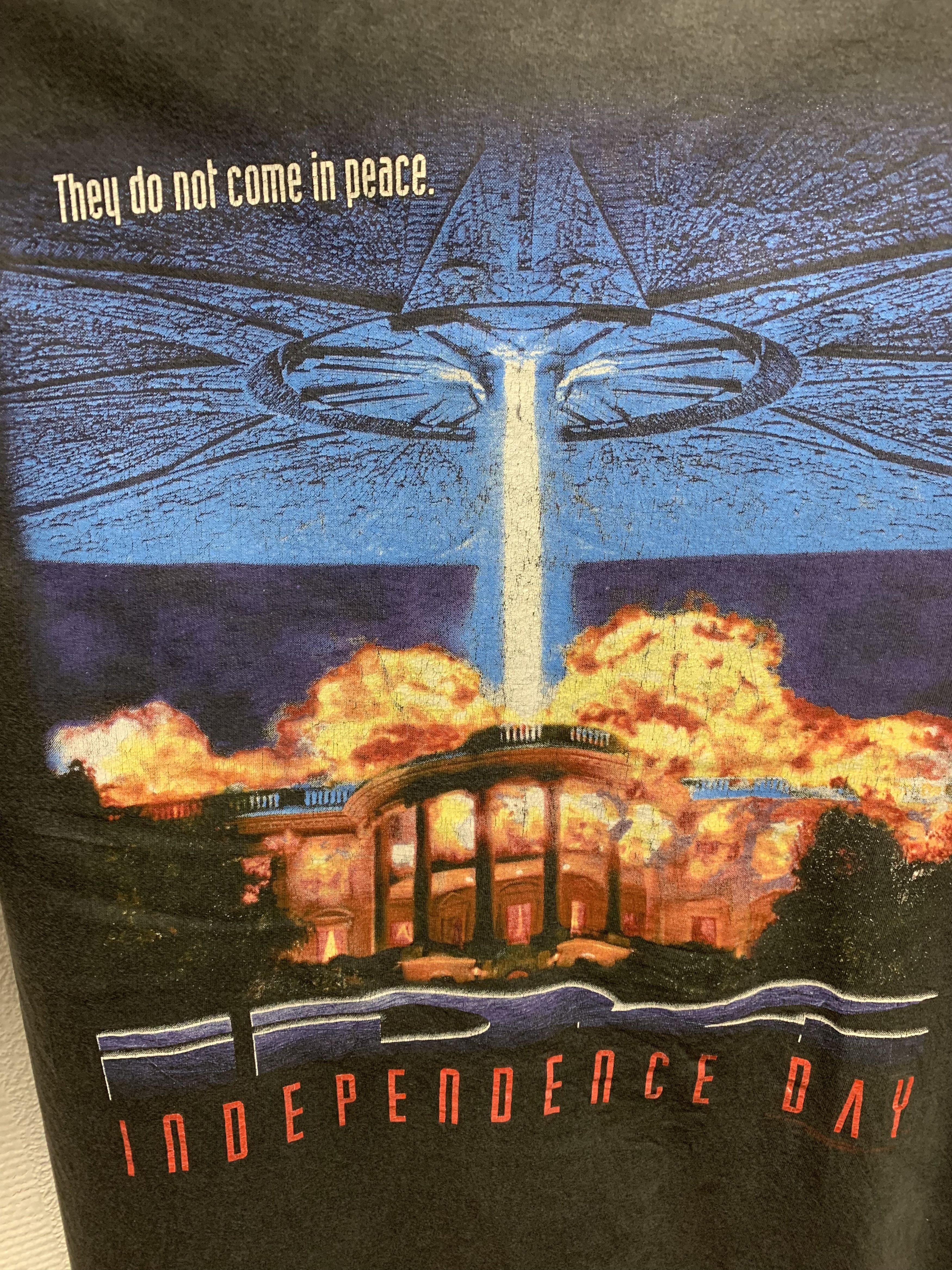 Vintage Independence Day vintage 1996 t-shirt movie Xl rare JTS Size US XL / EU 56 / 4 - 2 Thumbnail