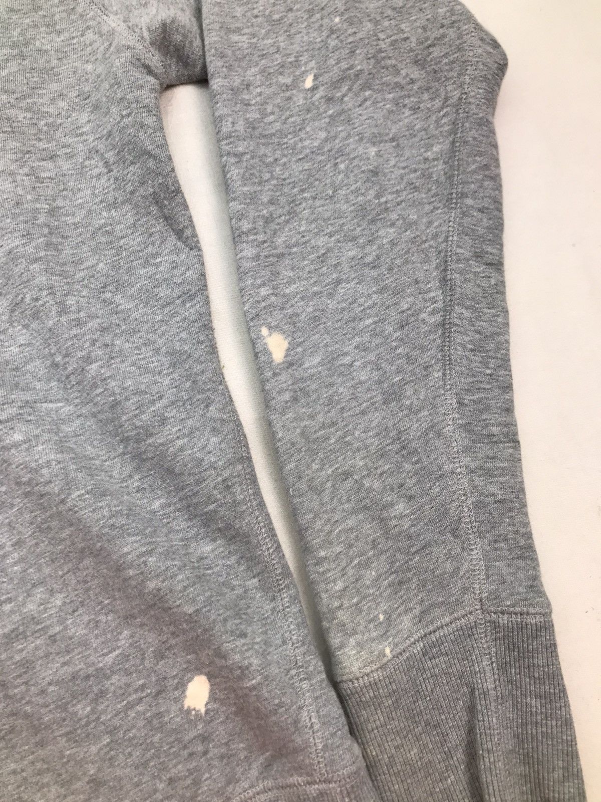 Modern Amusement Modern Amusement box logo supreme style sweater Size US M / EU 48-50 / 2 - 15 Thumbnail