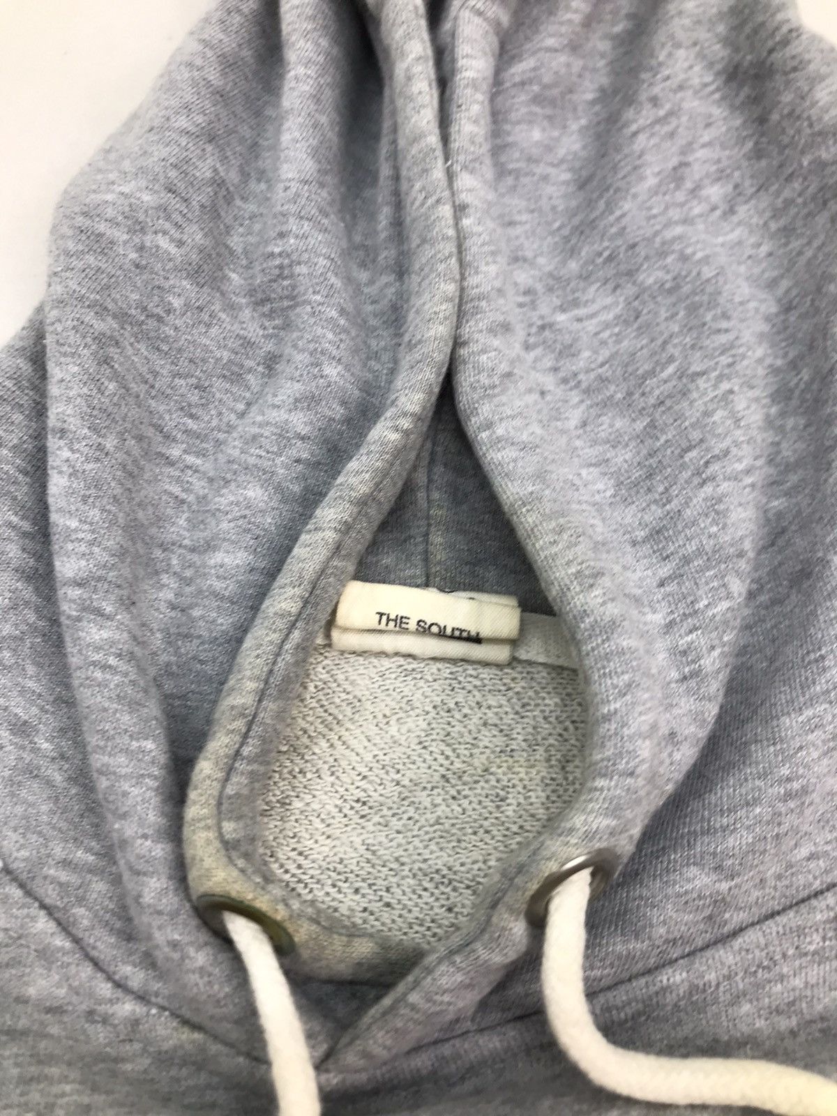 Modern Amusement Modern Amusement box logo supreme style sweater Size US M / EU 48-50 / 2 - 13 Thumbnail