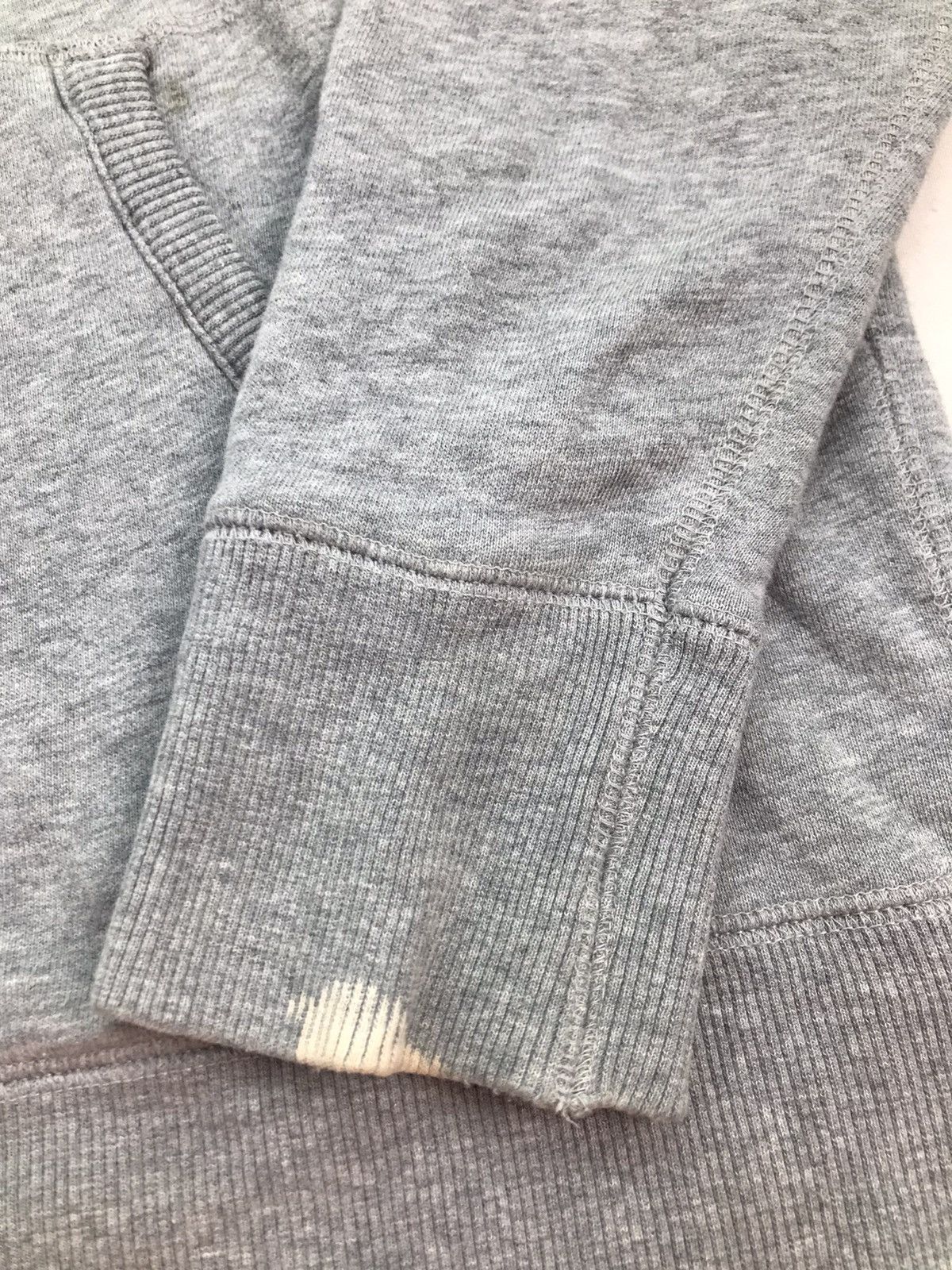 Modern Amusement Modern Amusement box logo supreme style sweater Size US M / EU 48-50 / 2 - 4 Thumbnail
