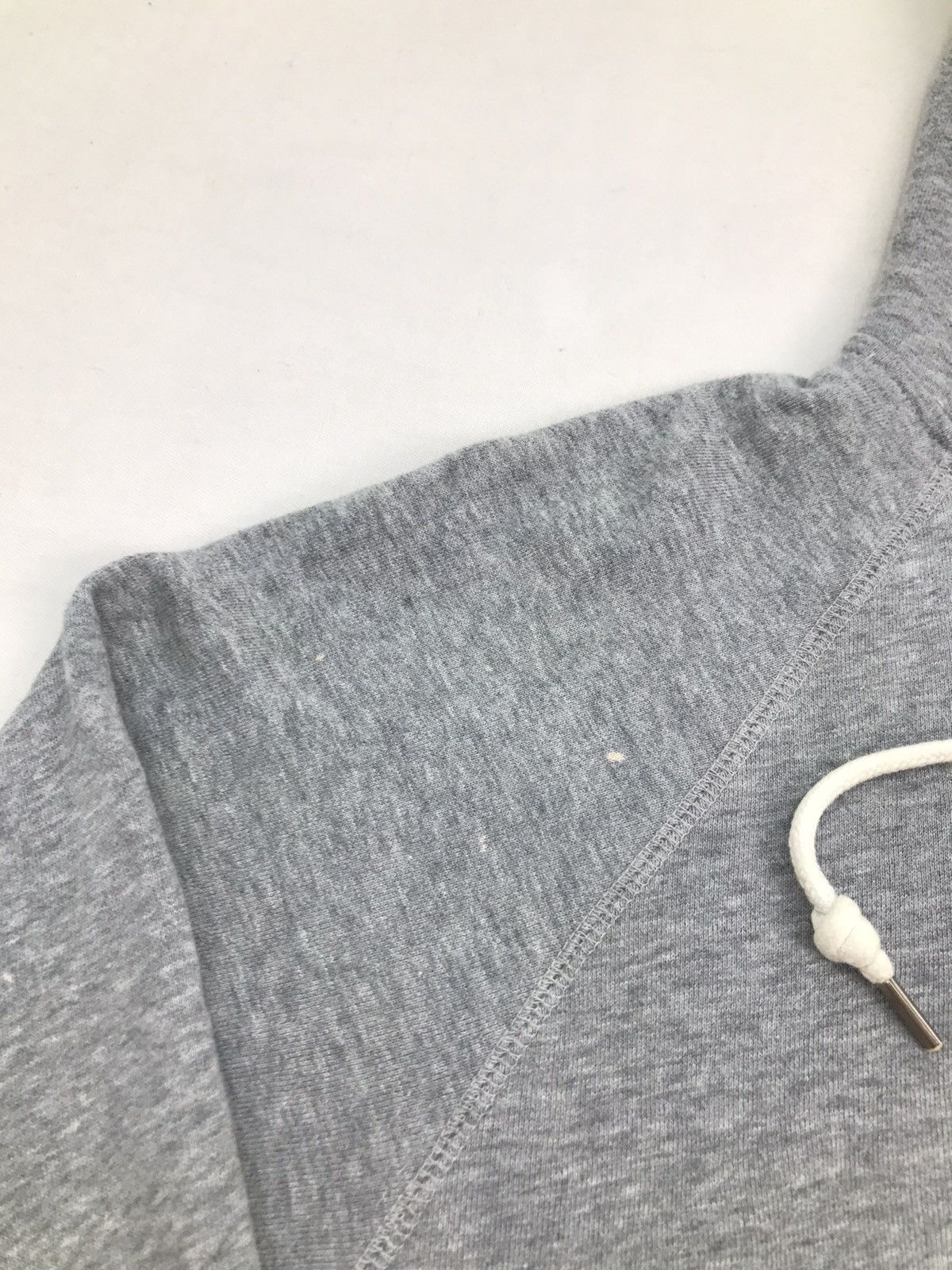 Modern Amusement Modern Amusement box logo supreme style sweater Size US M / EU 48-50 / 2 - 7 Thumbnail