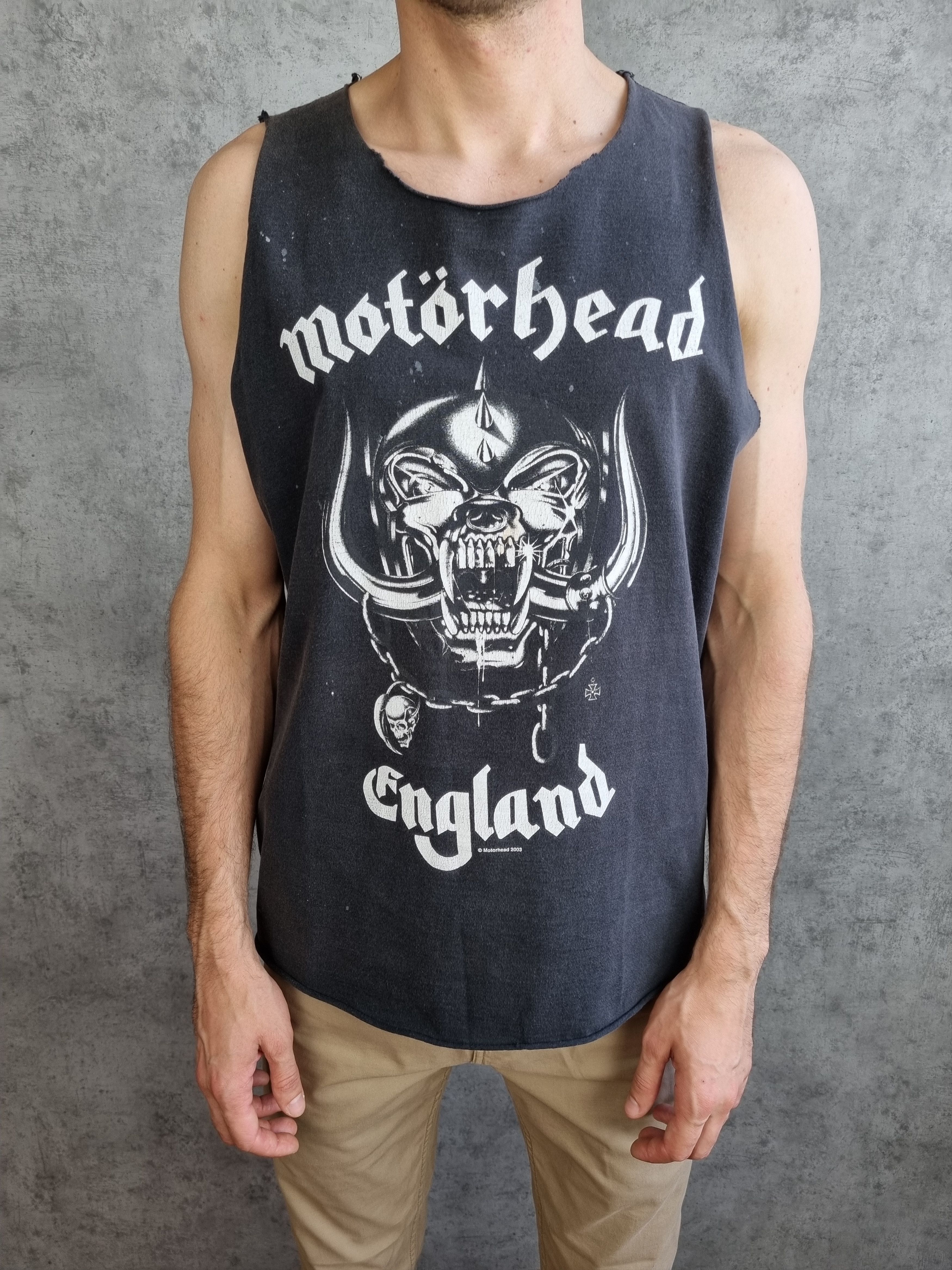 Band Tees Rare MOTORHEAD 2002 Vintage sleeveless Tee Size US M / EU 48-50 / 2 - 3 Thumbnail