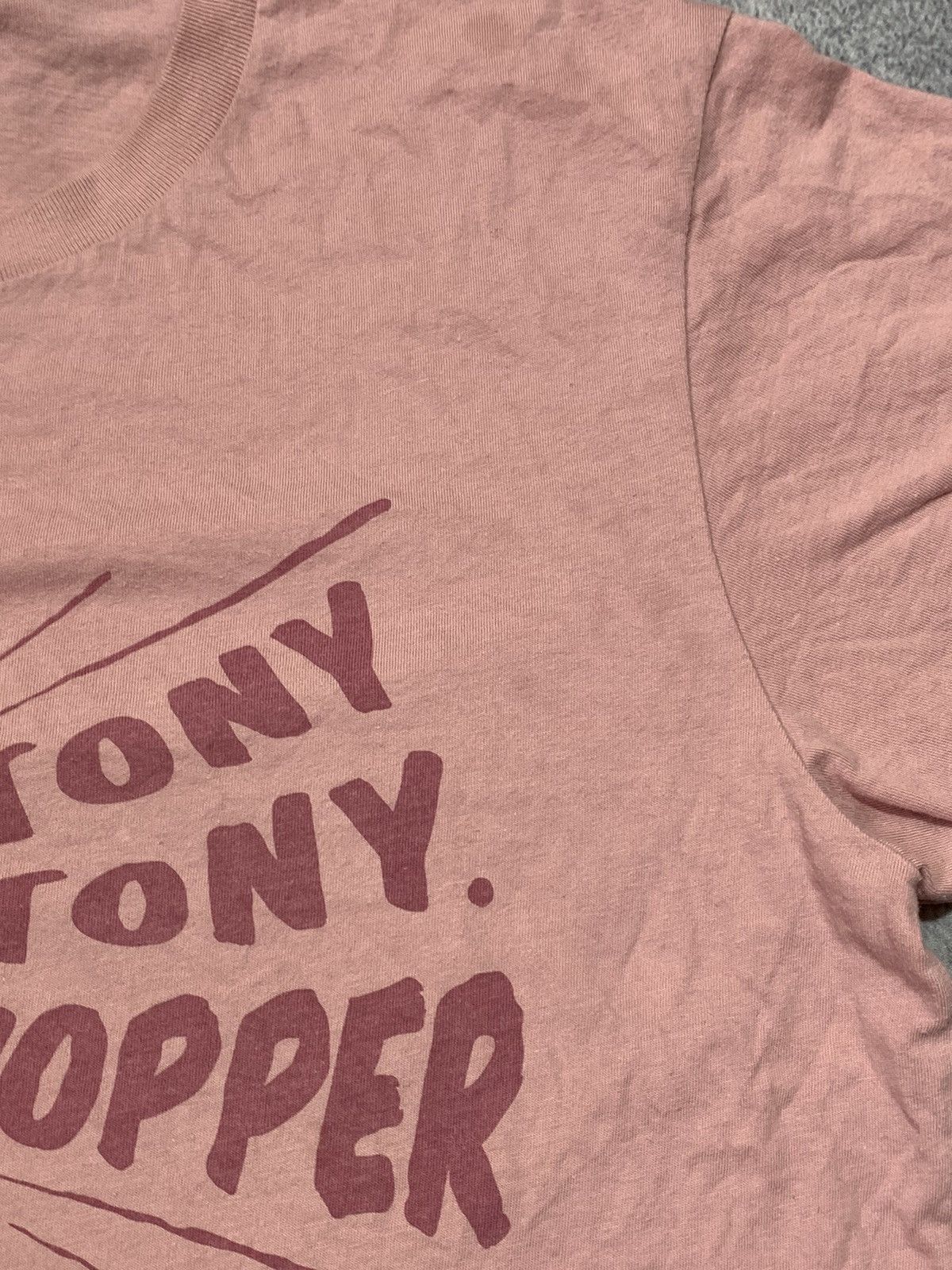One Piece × Uniqlo Vintage Y2K One Piece anima tee big logo streetwear size S Size US S / EU 44-46 / 1 - 4 Thumbnail